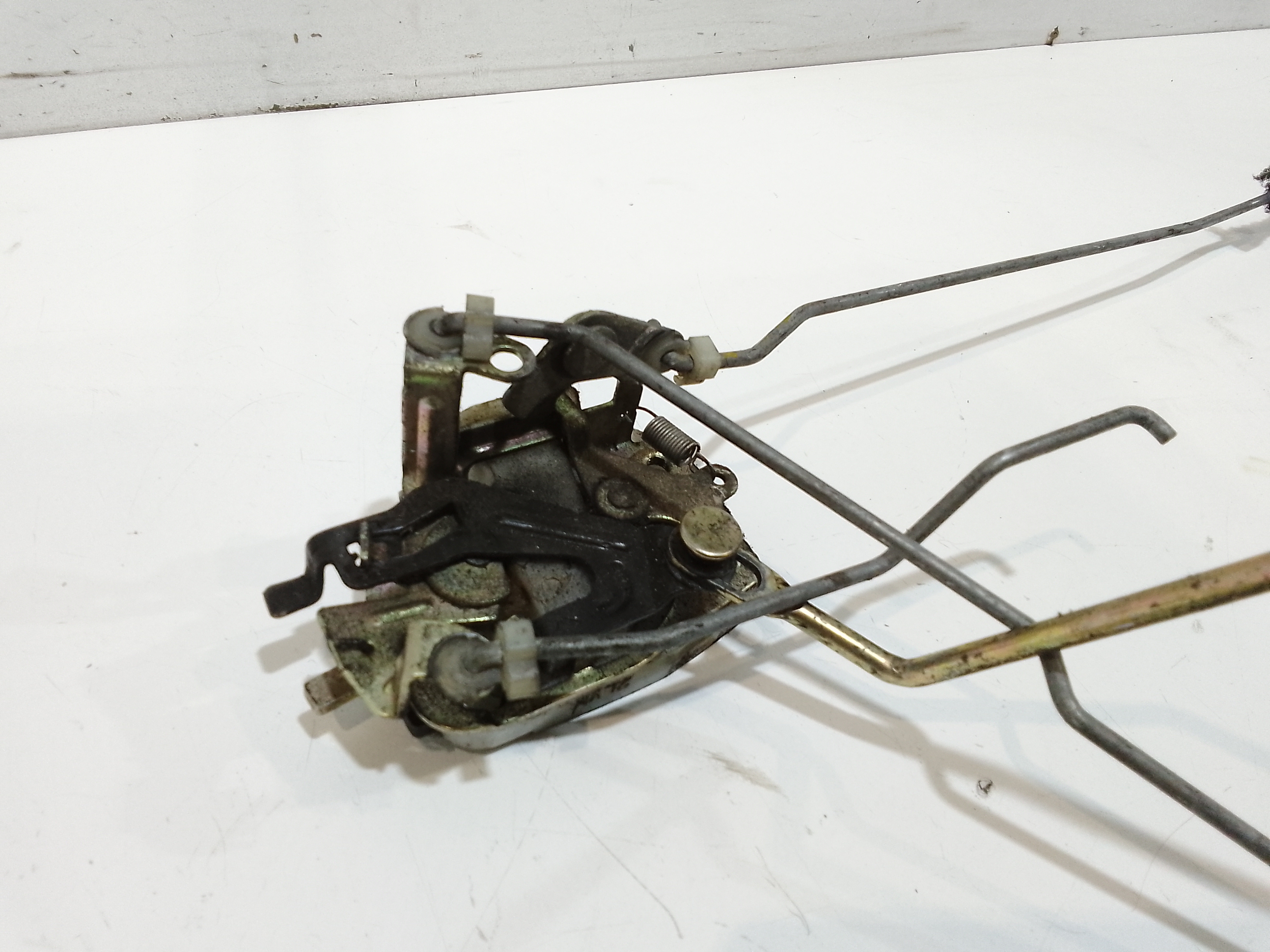 Serratura Anteriore Sinistra per Kia Pregio 1 Serie (2002 - In produzione)