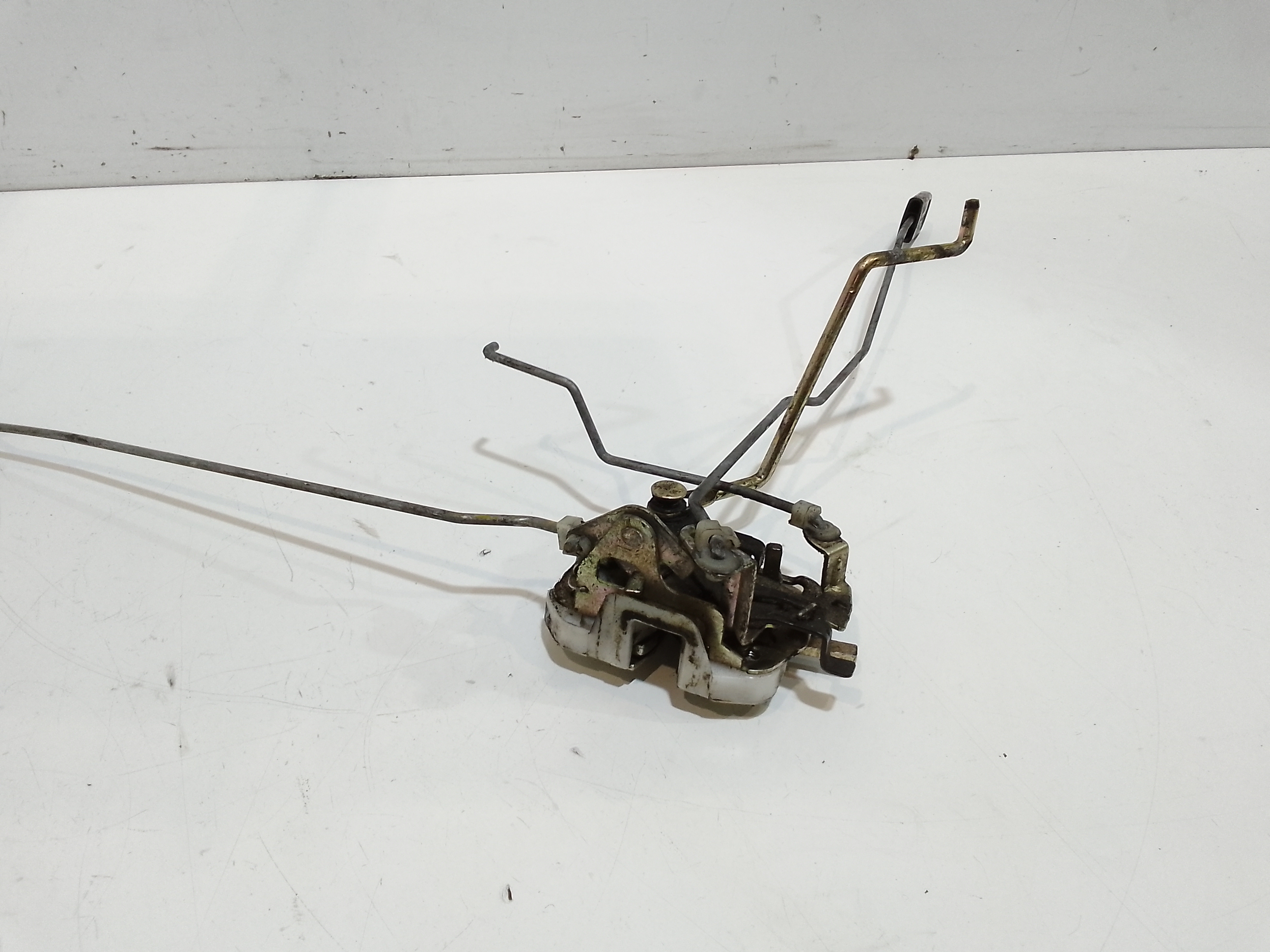 Serratura Anteriore Sinistra per Kia Pregio 1 Serie (2002 - In produzione)