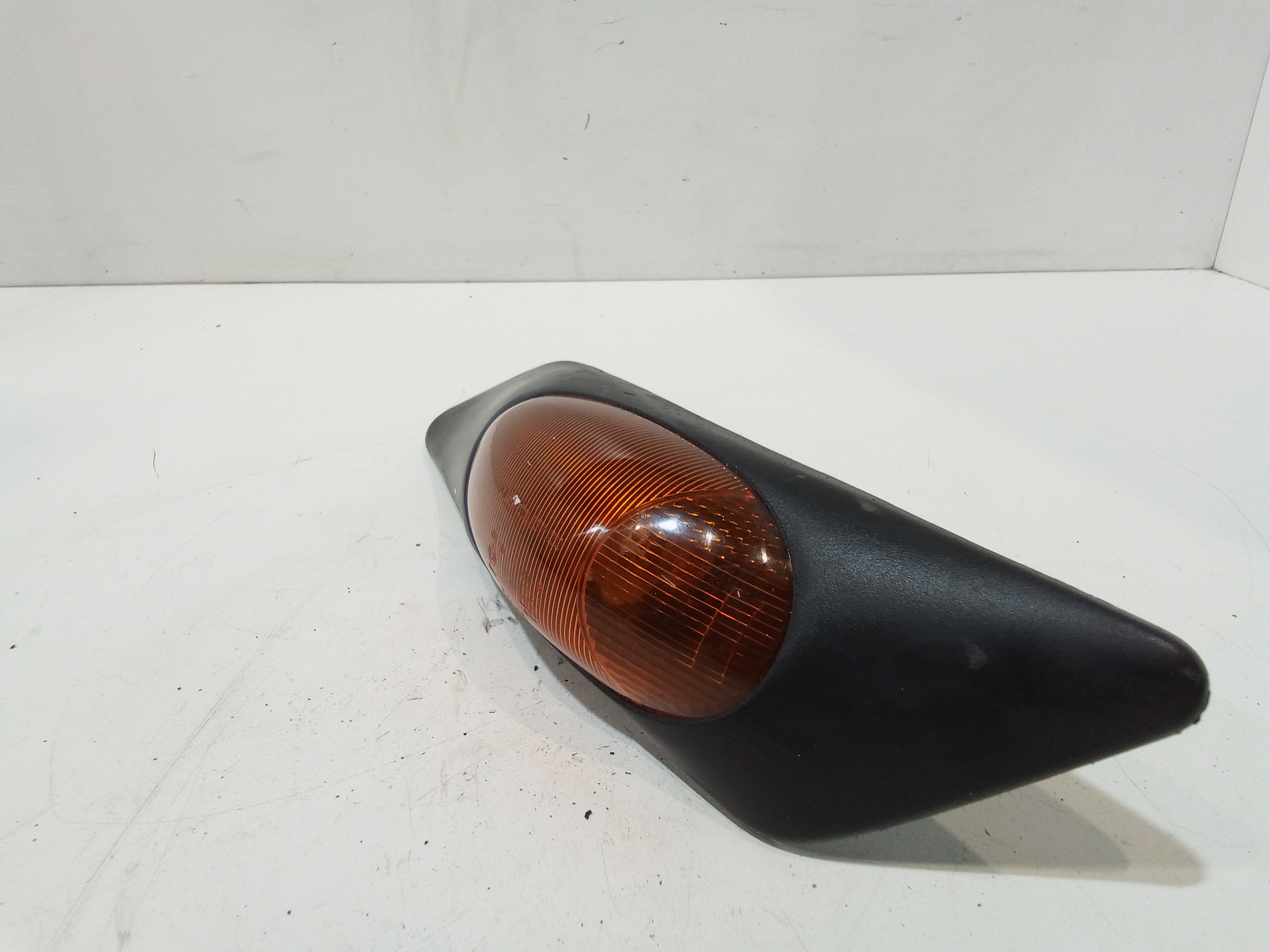 Freccia ant SX per Iveco Daily 3 Serie (1999 - 2006)