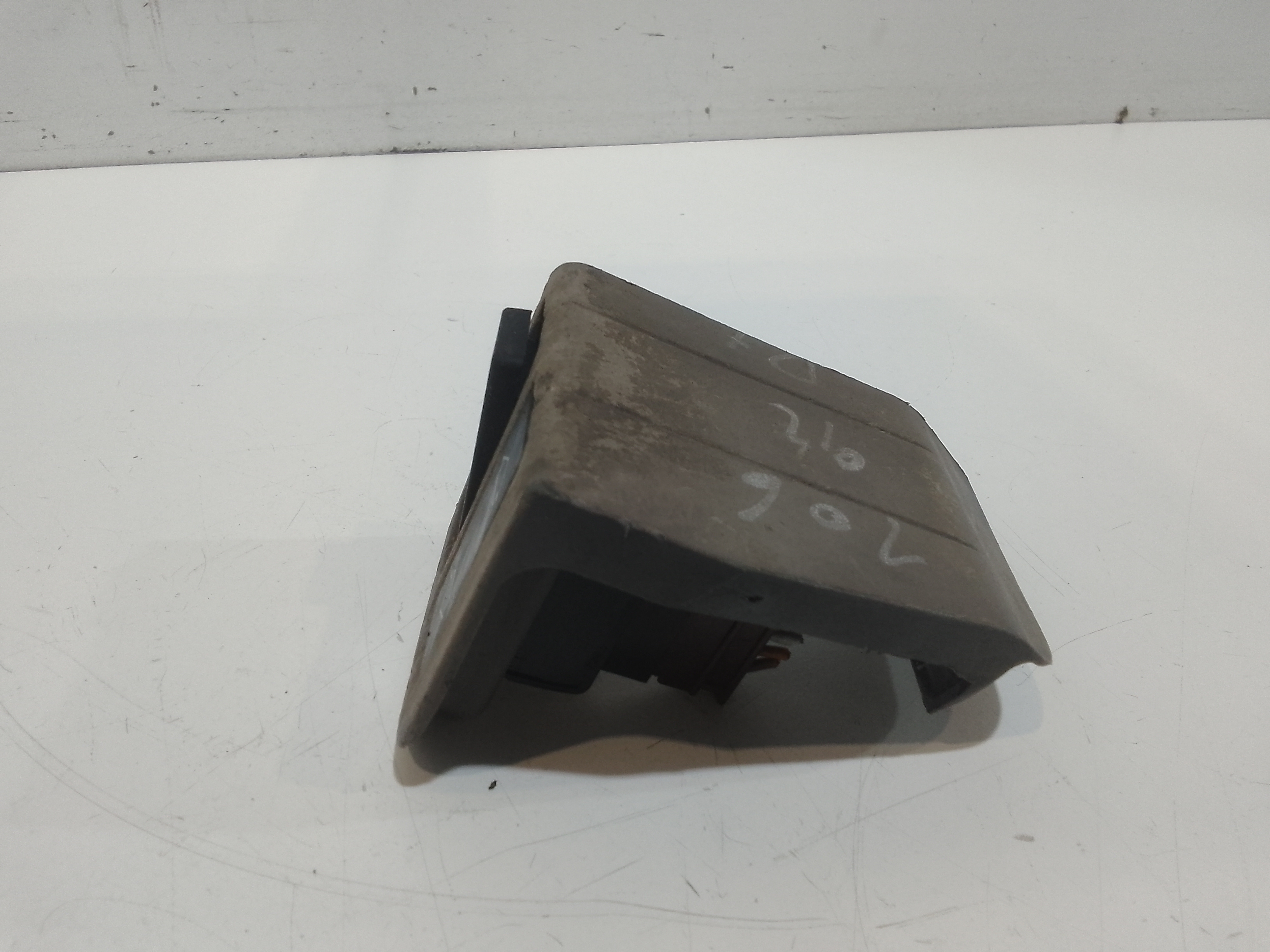 Pulsantiera Anteriore Destra Passeggero per Peugeot 106 1 Serie (1991 - 1996)