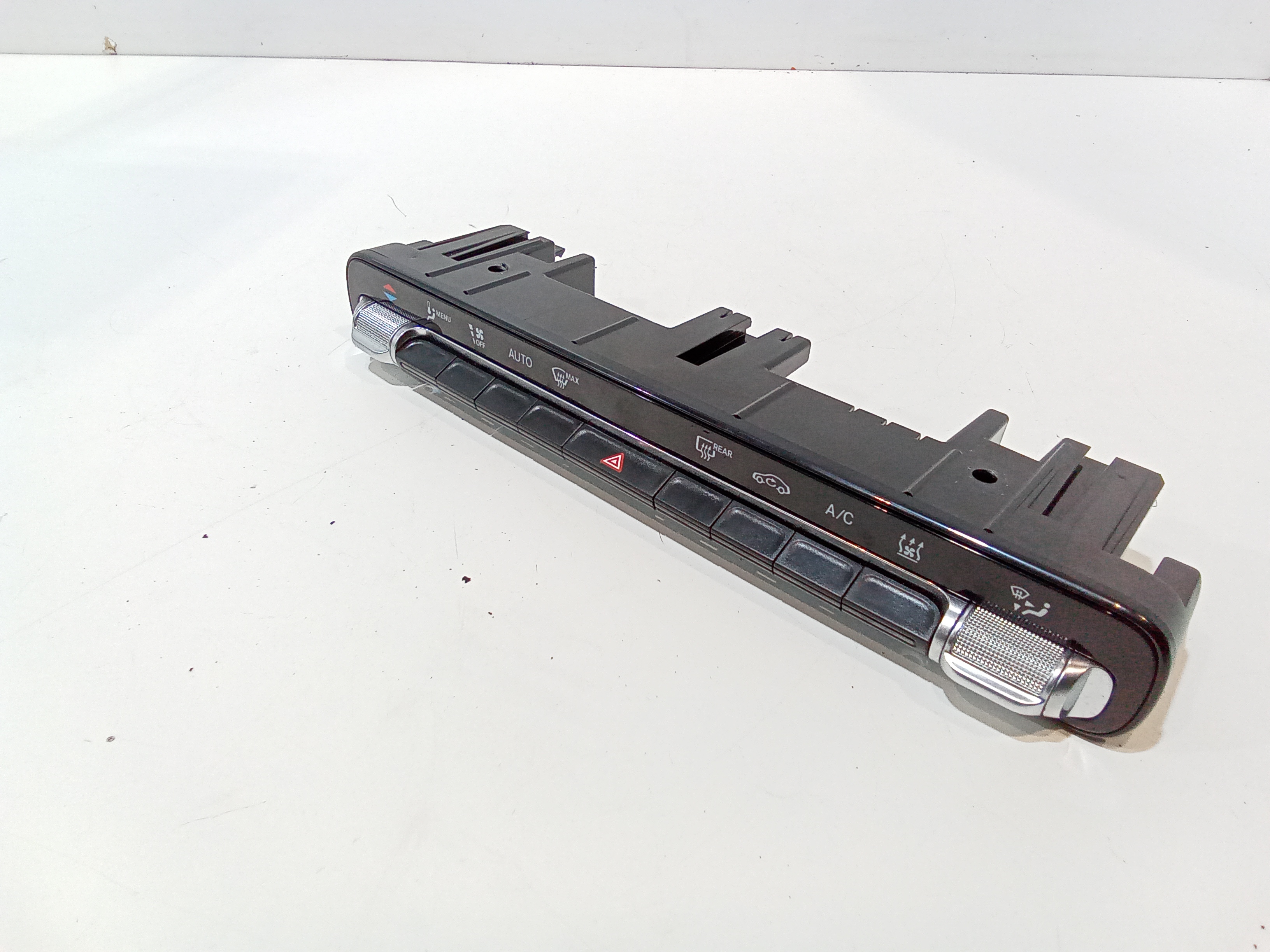 Pulsantiera Centrale per Mercedes Classe A Serie (w177) (18>) (2018 - In produzione)