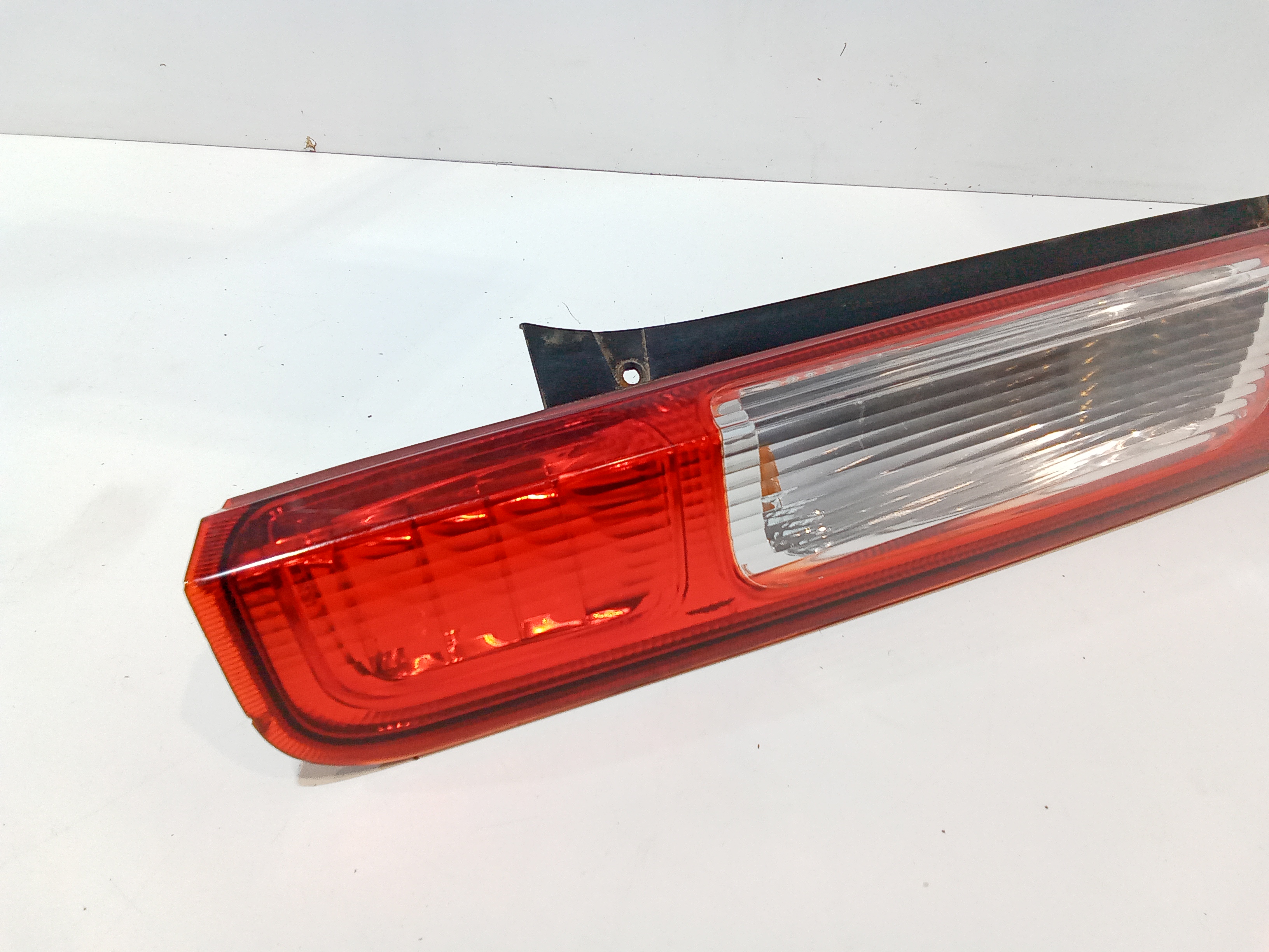 Stop fanale Posteriore sinistro lato Guida per Ford Focus Berlina 3 Serie (2004 - 2008)