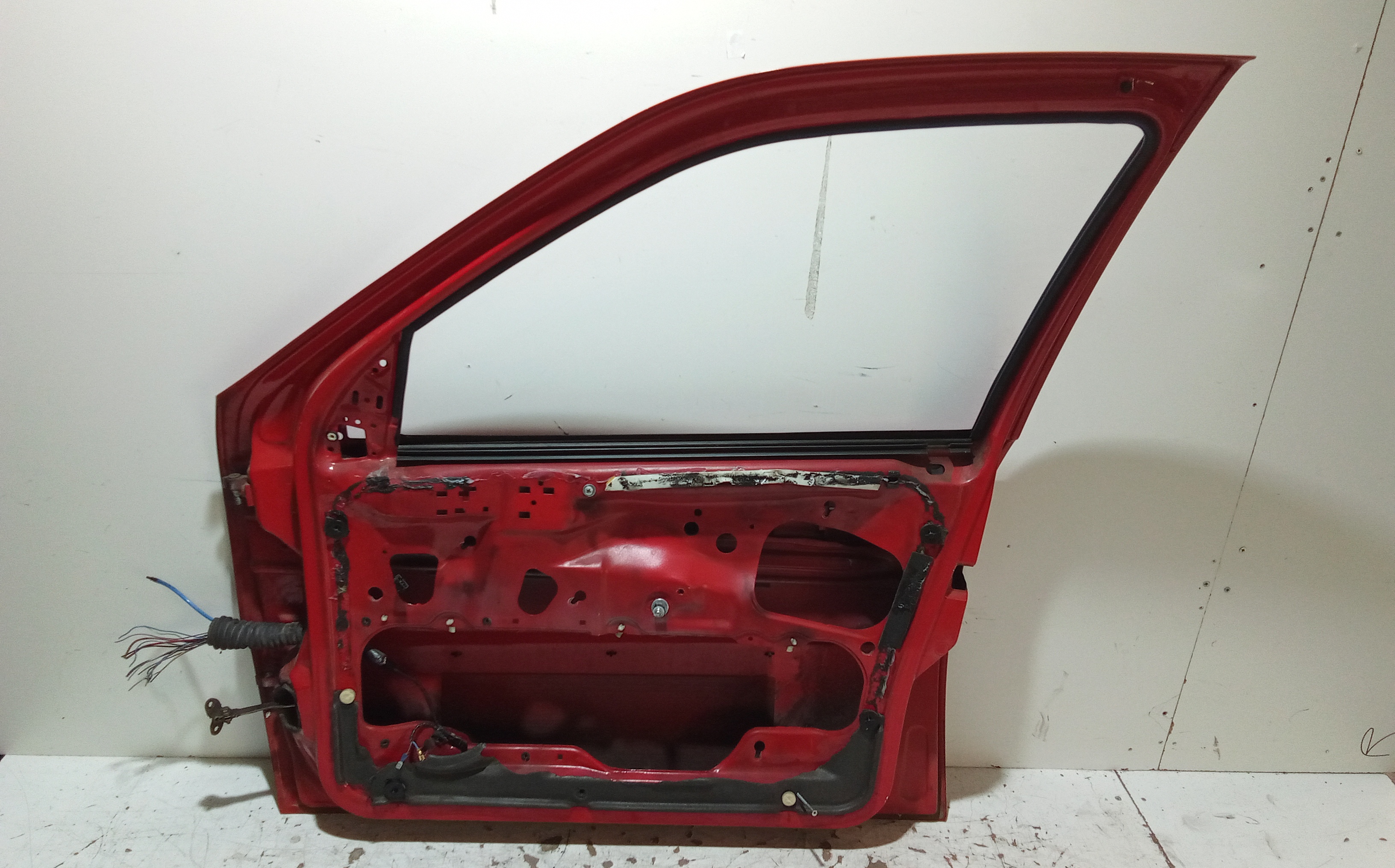 Portiera anteriore Destra per Volkswagen Polo 3 Serie (1994 - 2001)