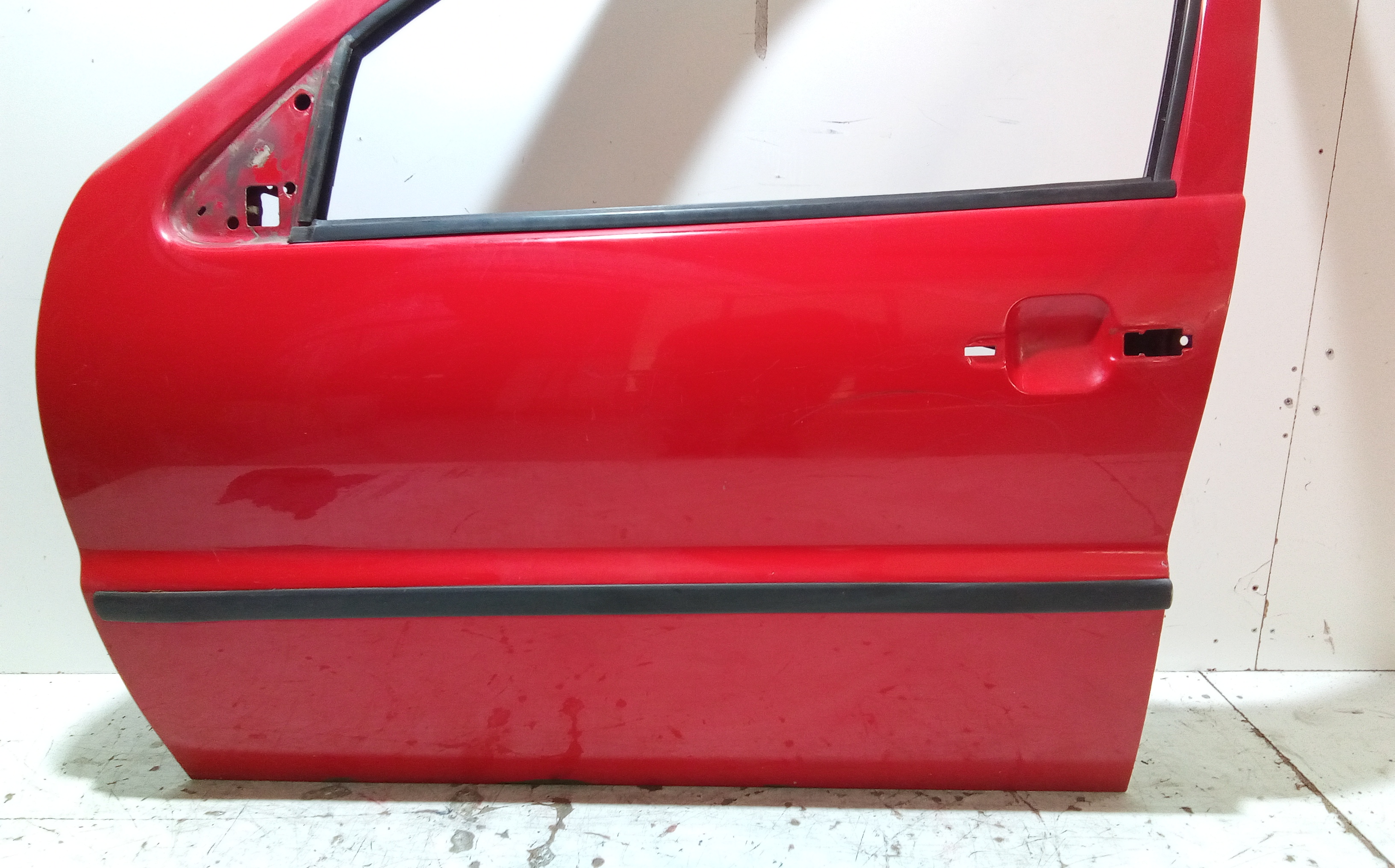 Portiera Anteriore Sinistra per Volkswagen Polo 3 Serie (1994 - 2001)