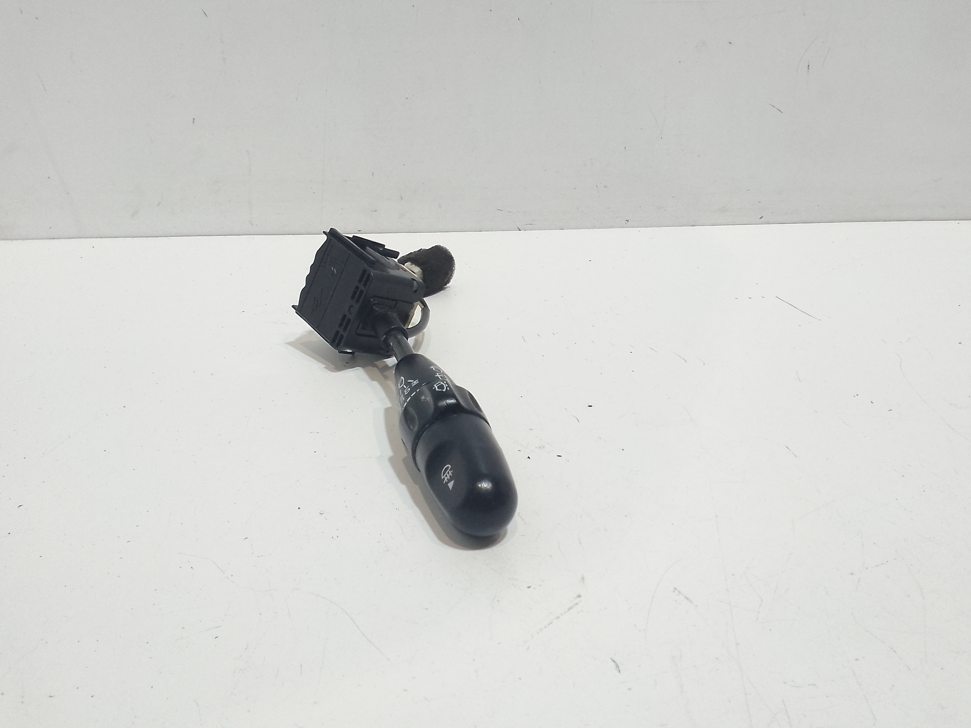 Devioluci destro per Chevrolet Aveo 1 Serie (2006 - 2011)