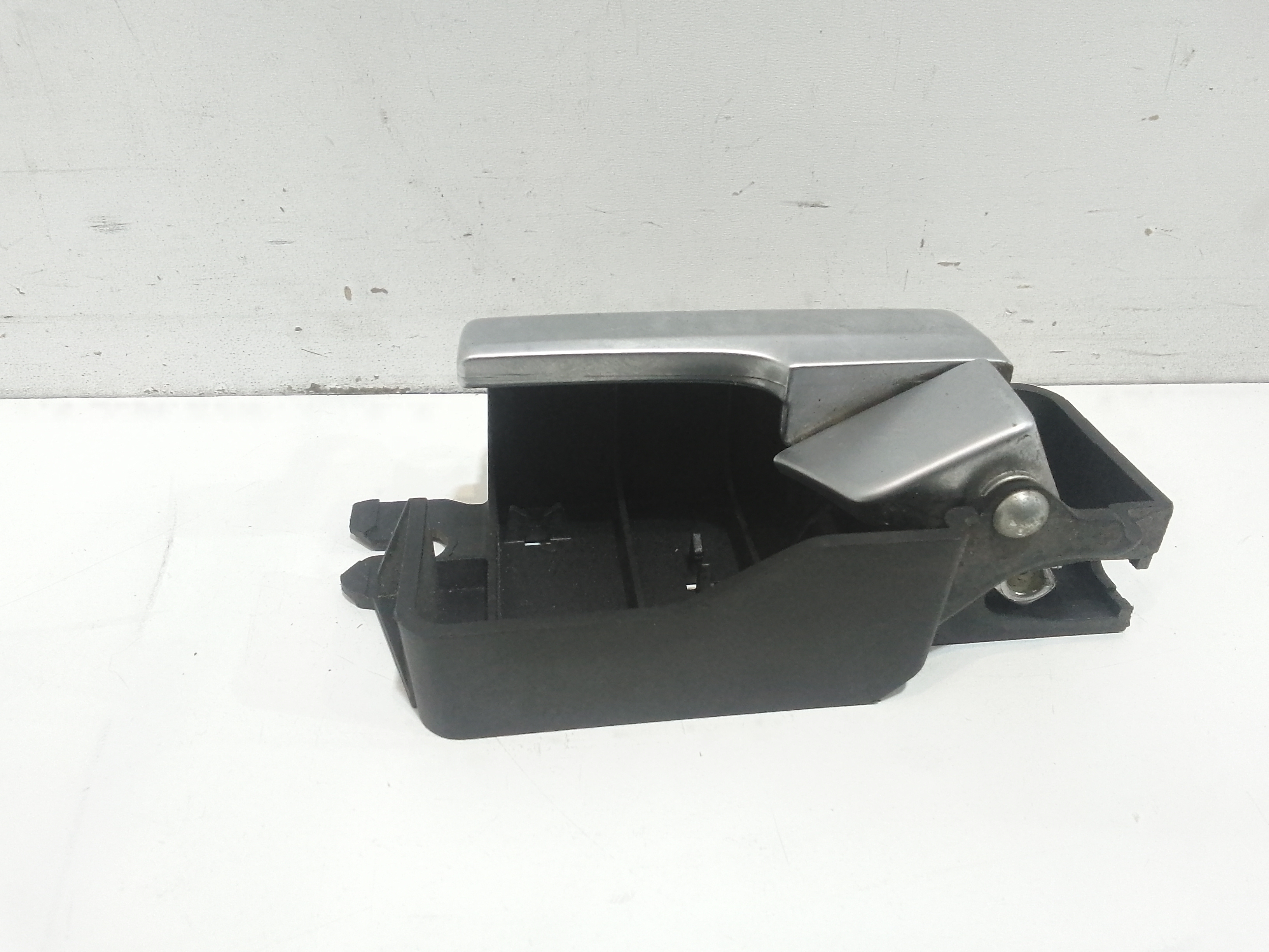 Maniglia interna Posteriore Sinistra per Ford C - Max Serie (03>07) (2003 - 2007)