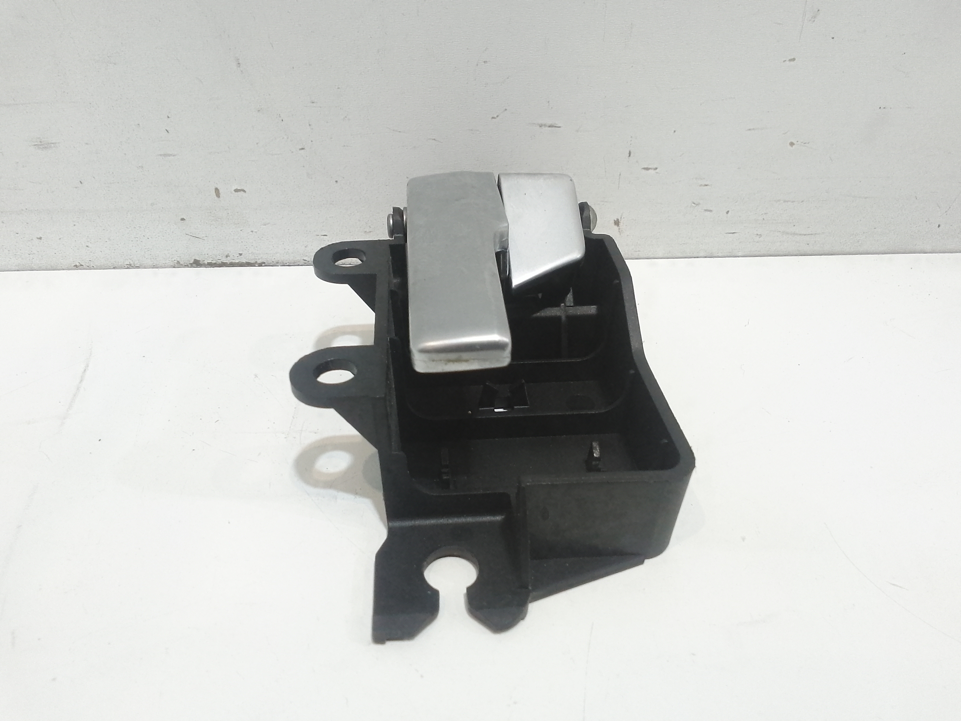 Maniglia interna Posteriore Sinistra per Ford C - Max Serie (03>07) (2003 - 2007)