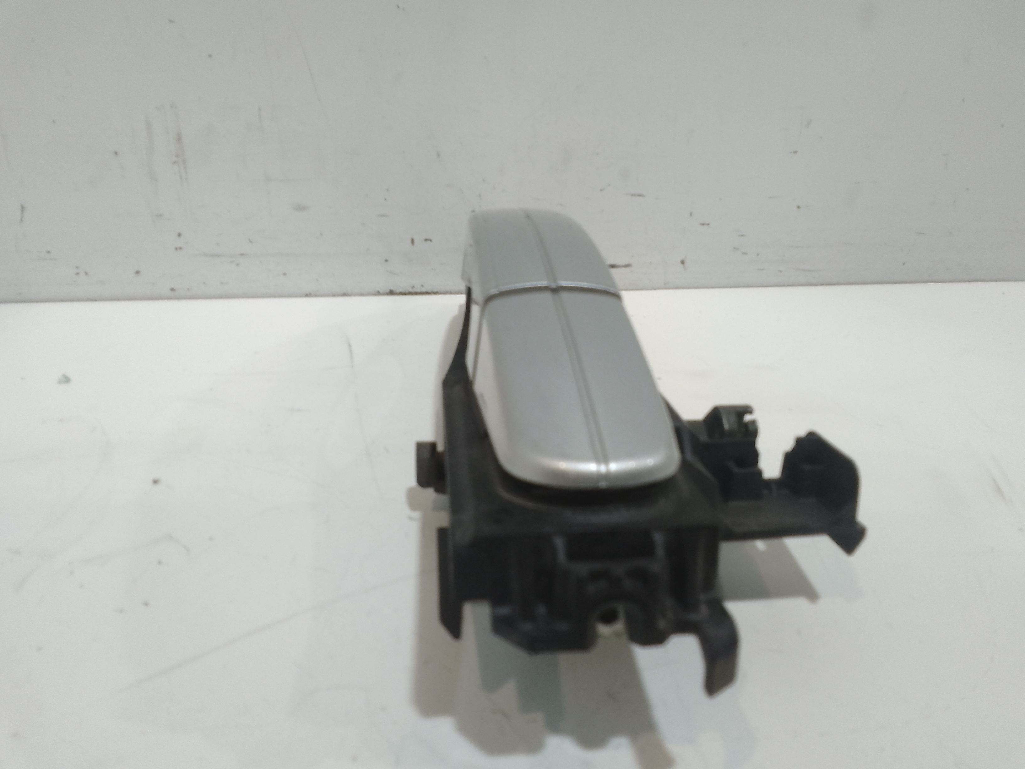 Maniglia esterna Posteriore Sinistra per Ford C - Max Serie (03>07) (2003 - 2007)