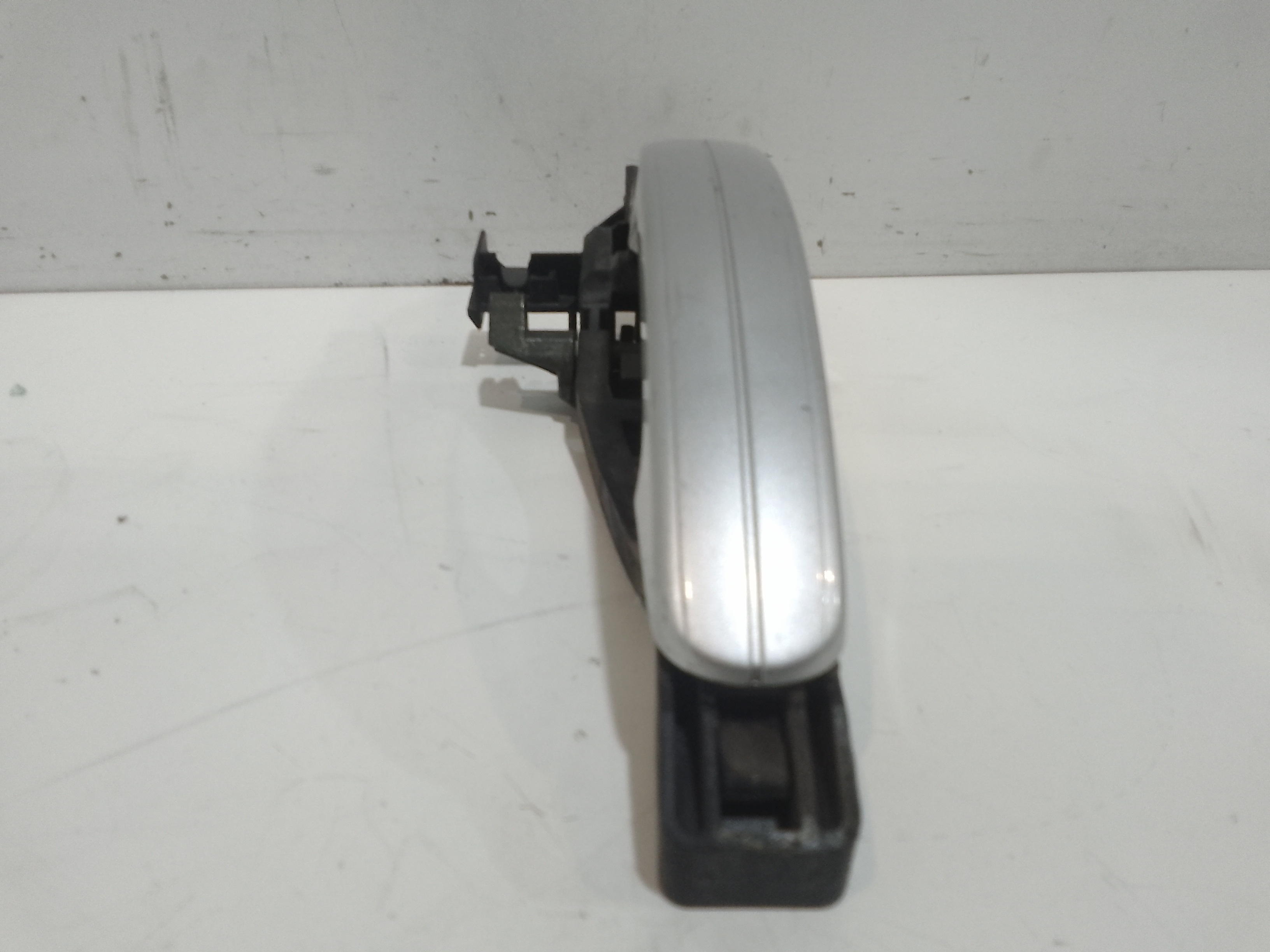 Maniglia esterna Posteriore Sinistra per Ford C - Max Serie (03>07) (2003 - 2007)