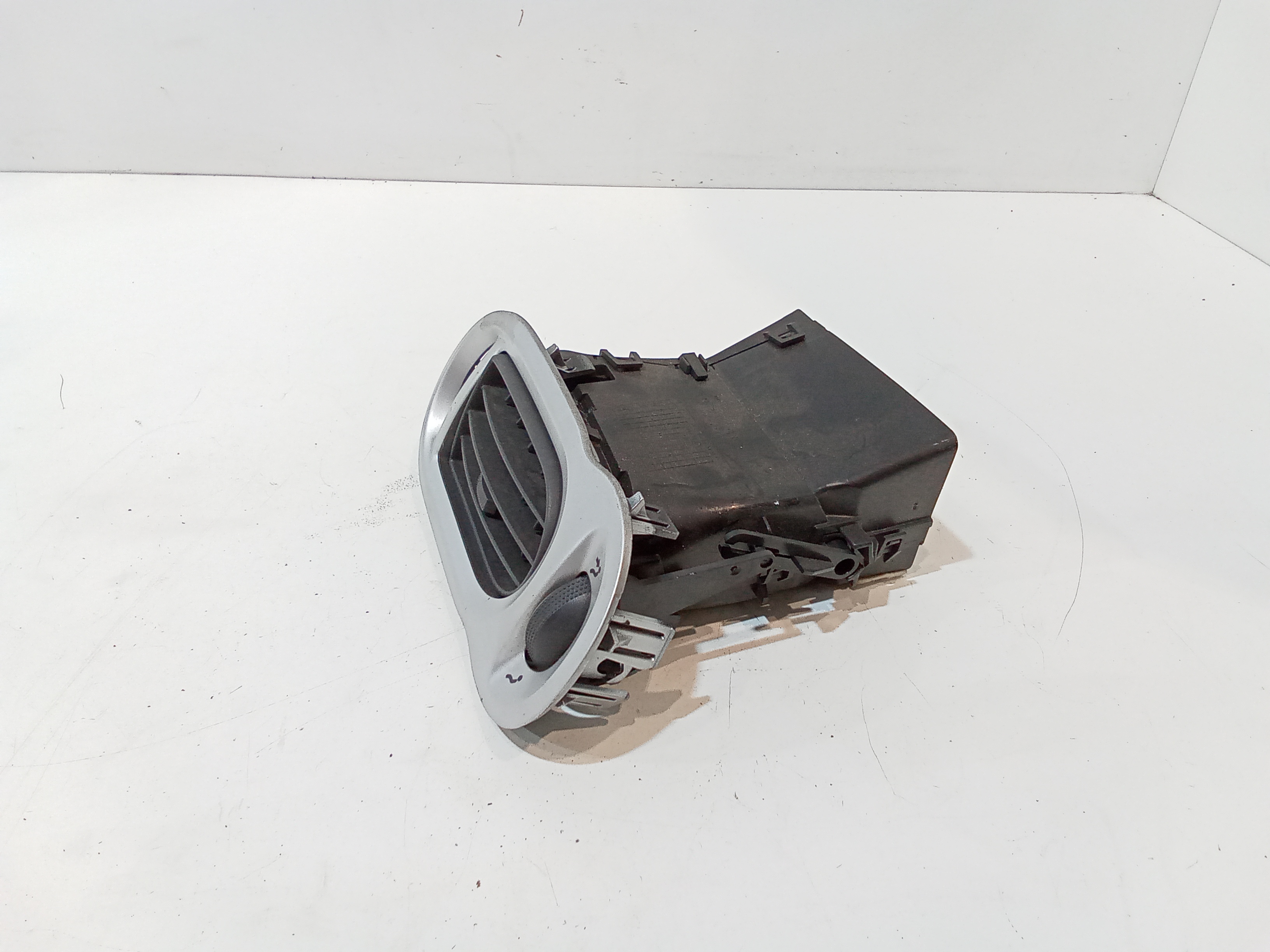 Bocchetta aria cruscotto lato passeggero per Renault Grand Modus 1 Serie (2008 - In produzione)