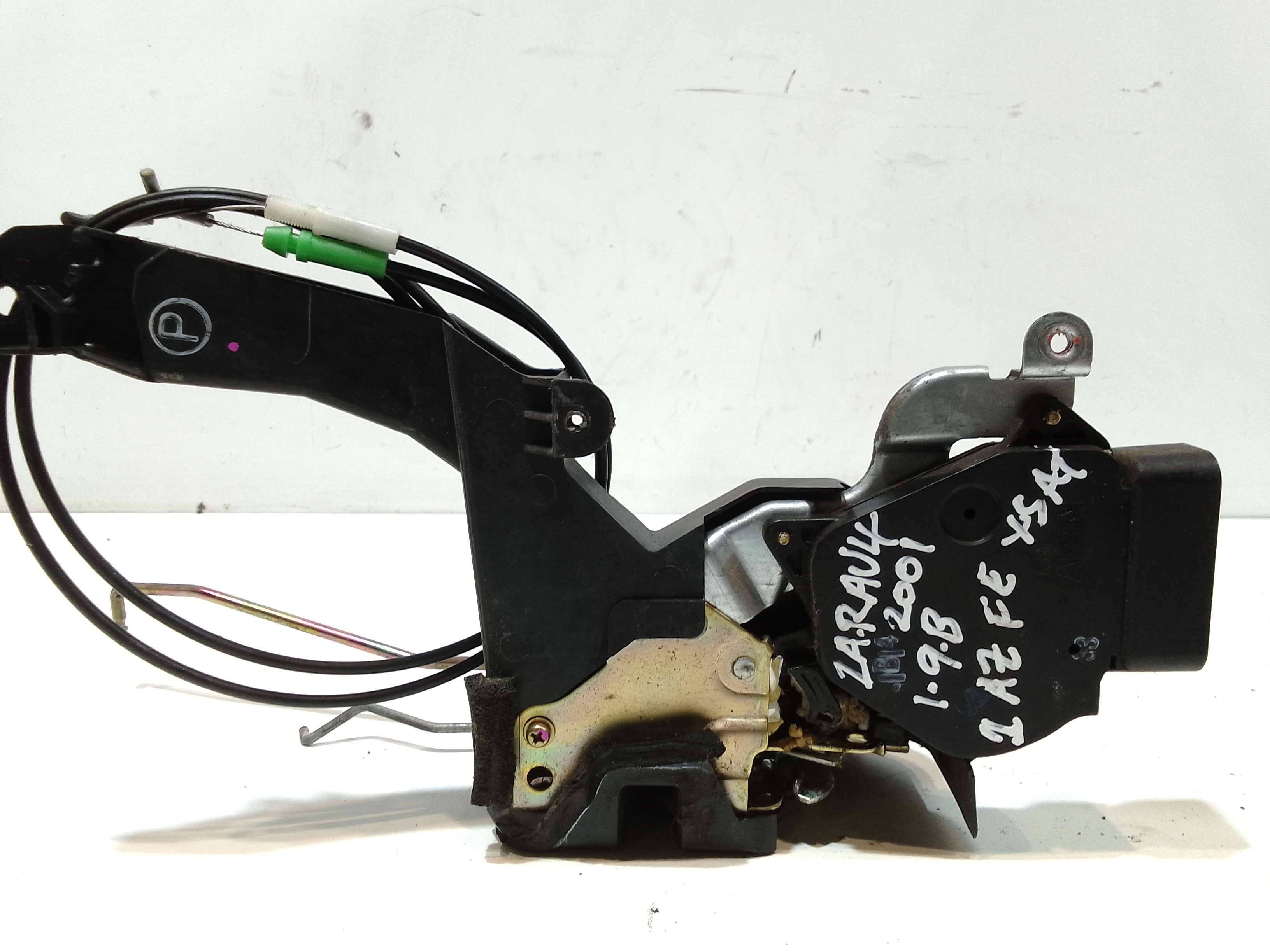 Serratura Anteriore Sinistra per Toyota Rav4 2 Serie (2000 - 2003)