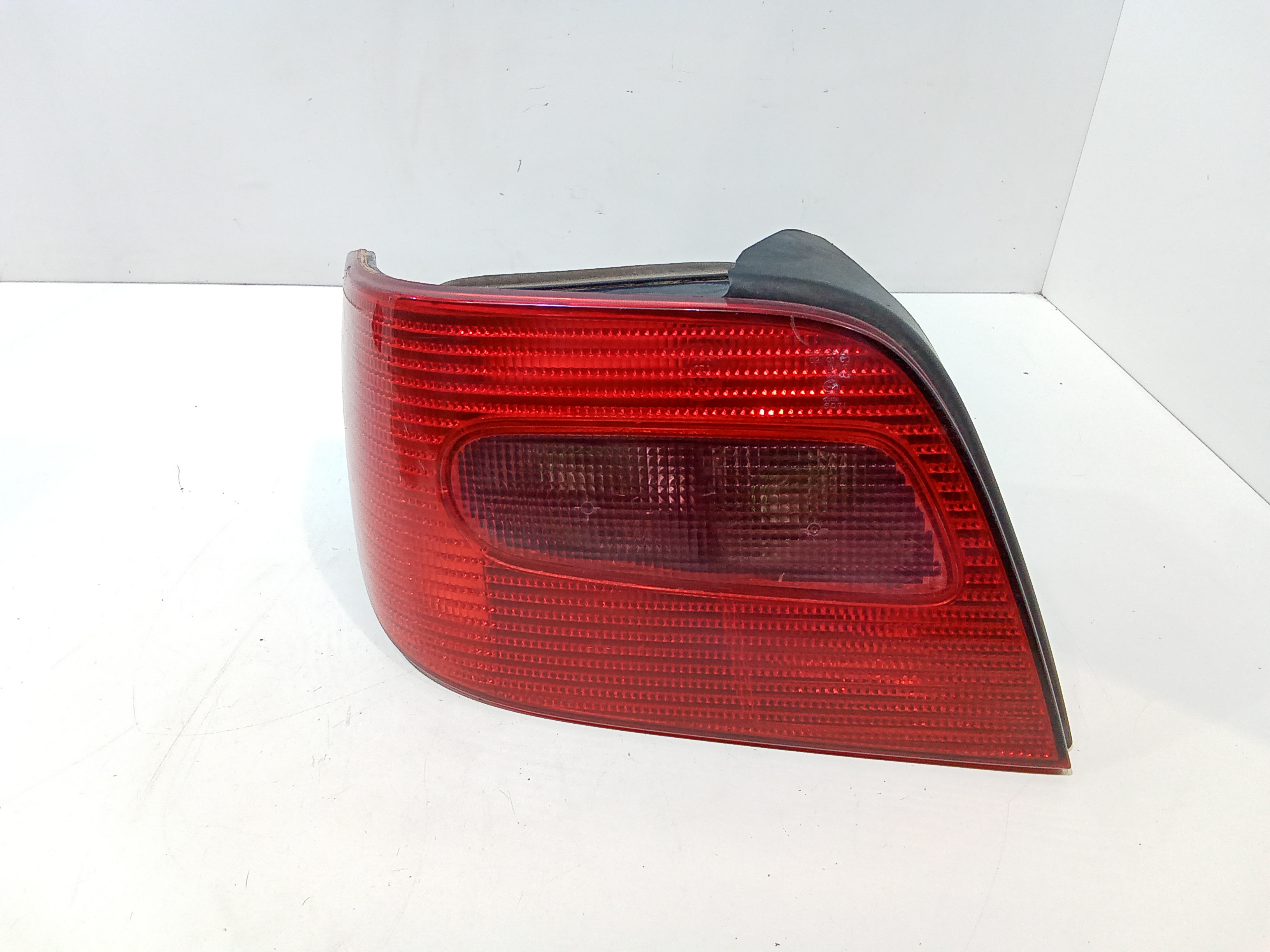 Stop fanale Posteriore sinistro lato Guida per Citroen Xsara Berlina 1 Serie (1997 - 2000)