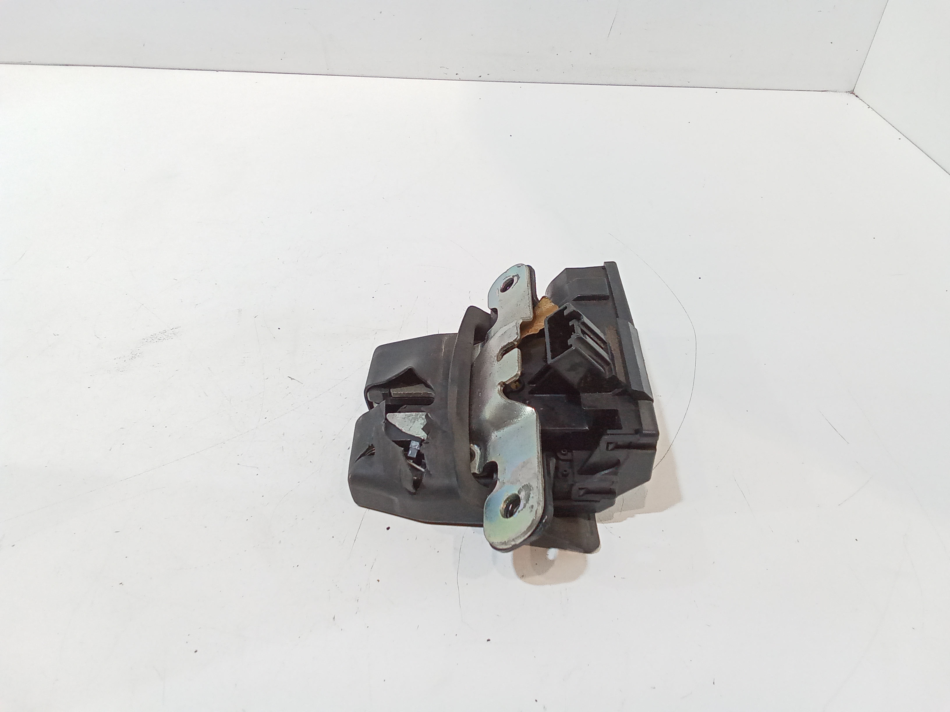 Serratura Cofano Posteriore per Ford Fiesta 6 Serie (2008 - 2017)