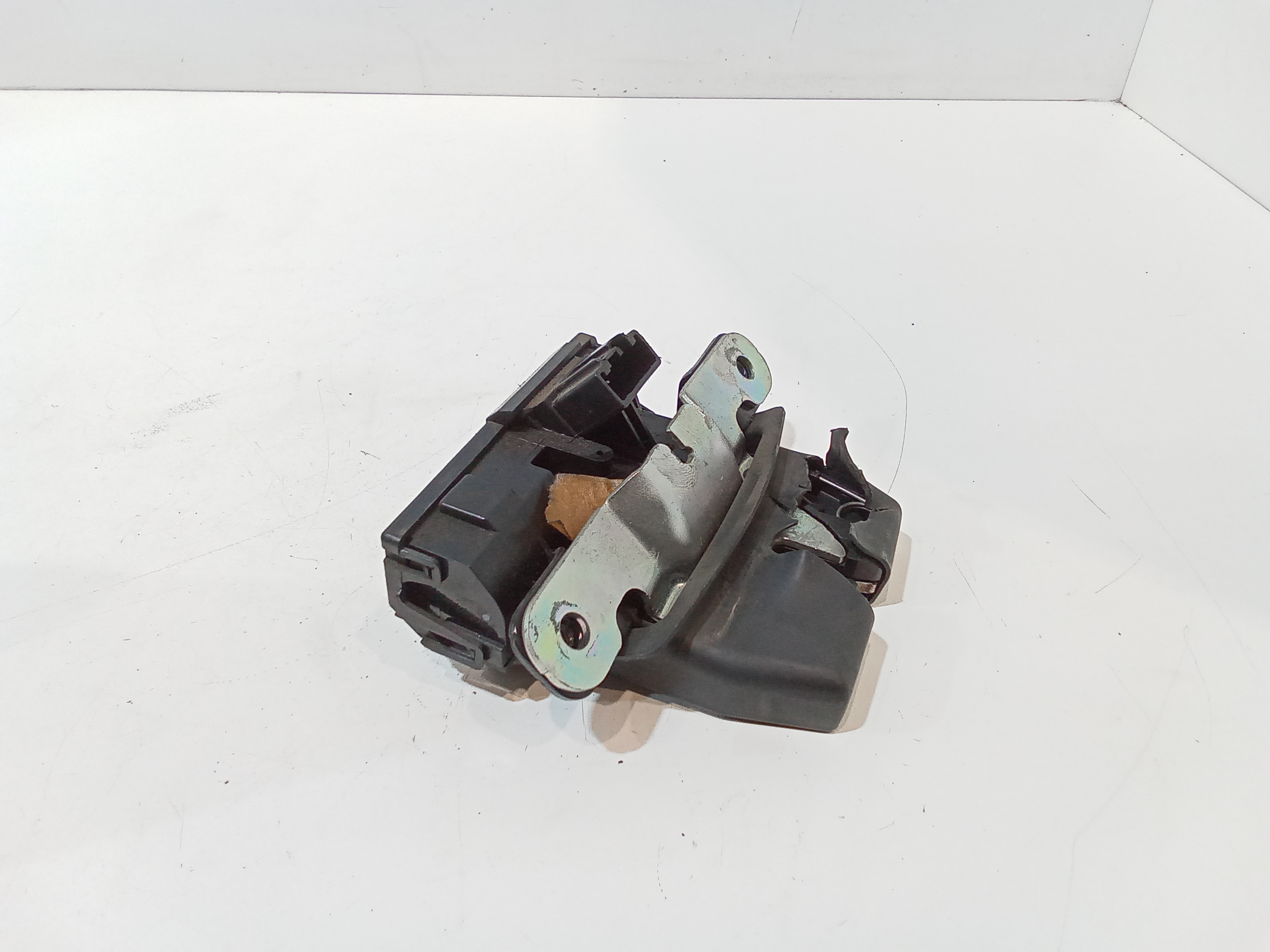 Serratura Cofano Posteriore per Ford Fiesta 6 Serie (2008 - 2017)