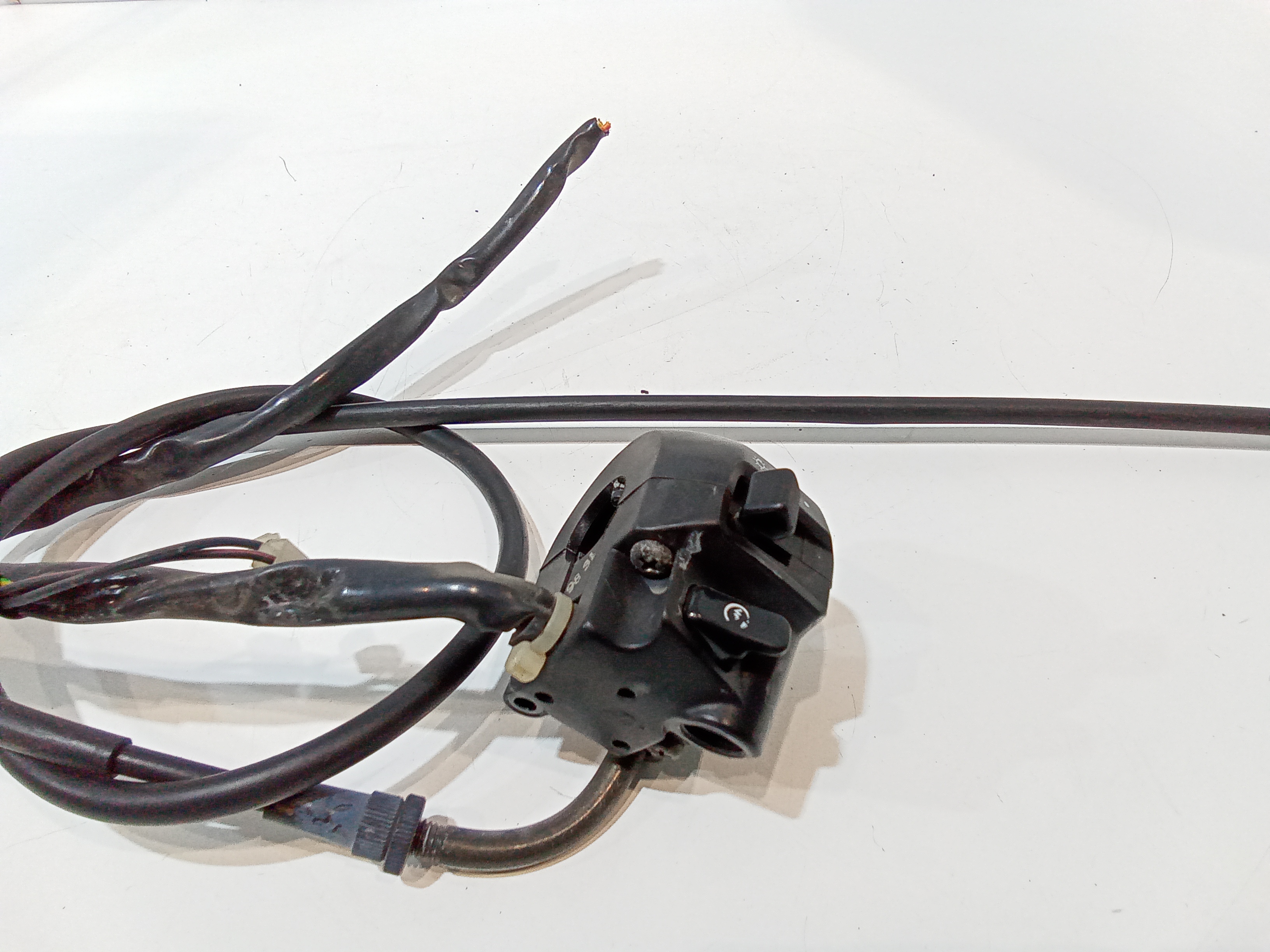 Devioluci destro per Suzuki Burgman 650cc (04>11) (2004 - 2011)