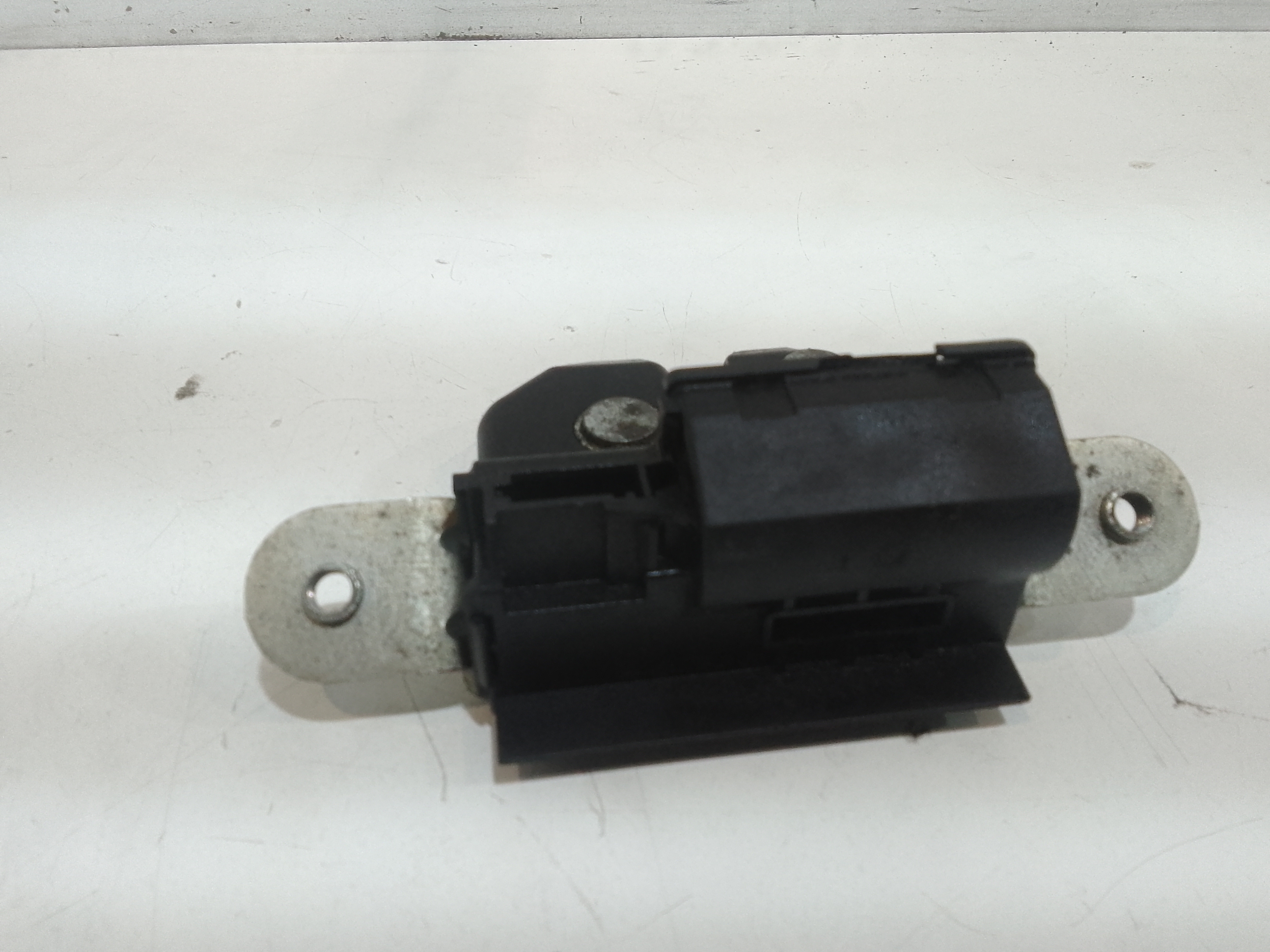 Serratura Cofano Posteriore per Opel Corsa D 3p 1 Serie (2006 - In produzione)