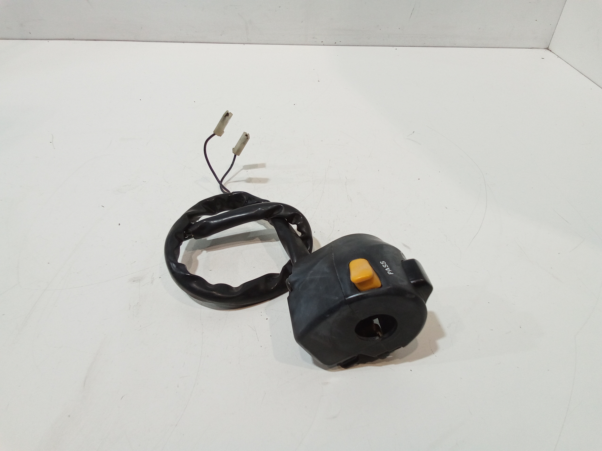 Commutatore Devioluci Sinistro per Suzuki Burgman 250cc (an250) (99-) (1999 - In produzione)