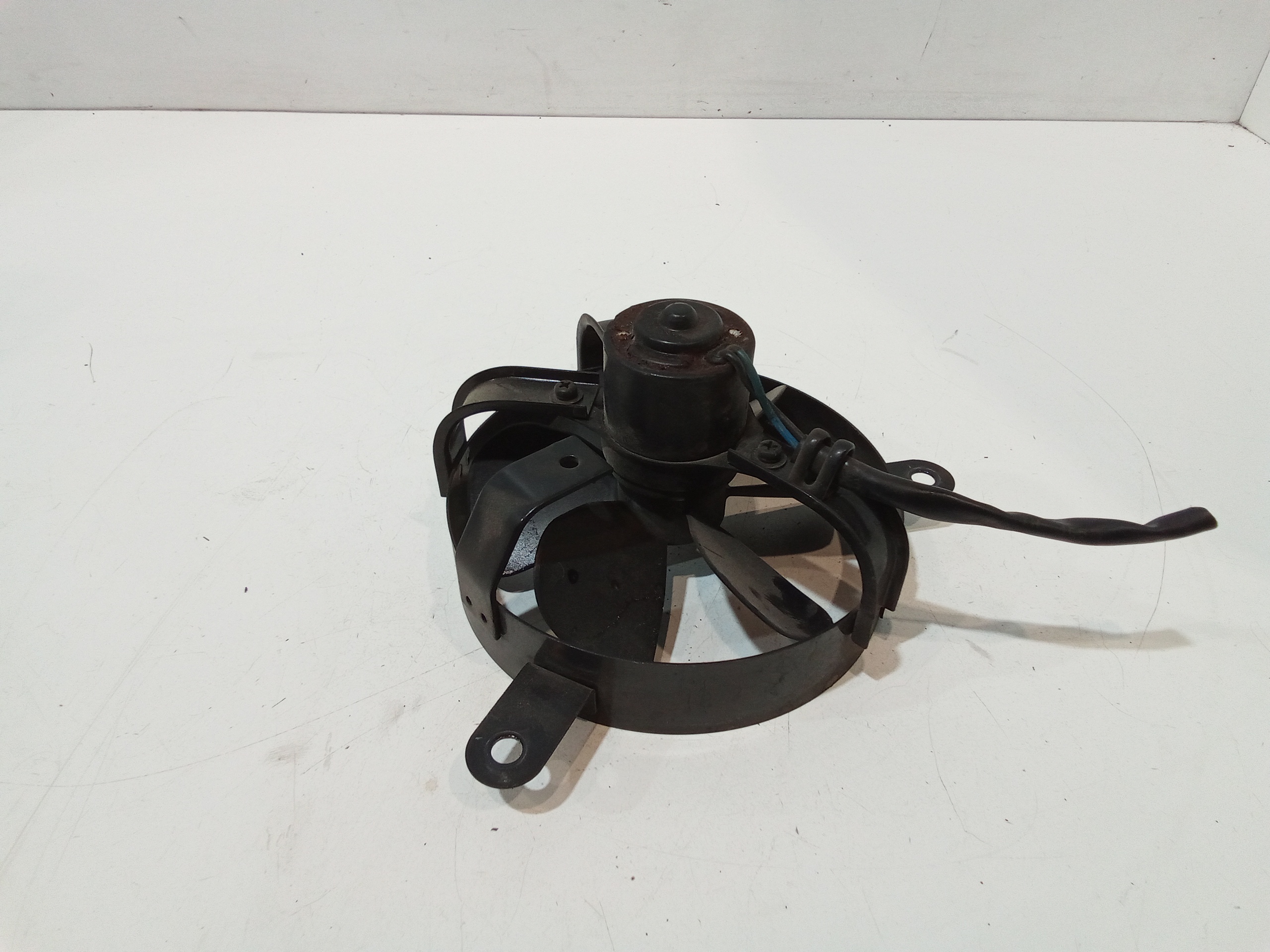 Elettroventola per Suzuki Burgman 250cc (an250) (99-) (1999 - In produzione)