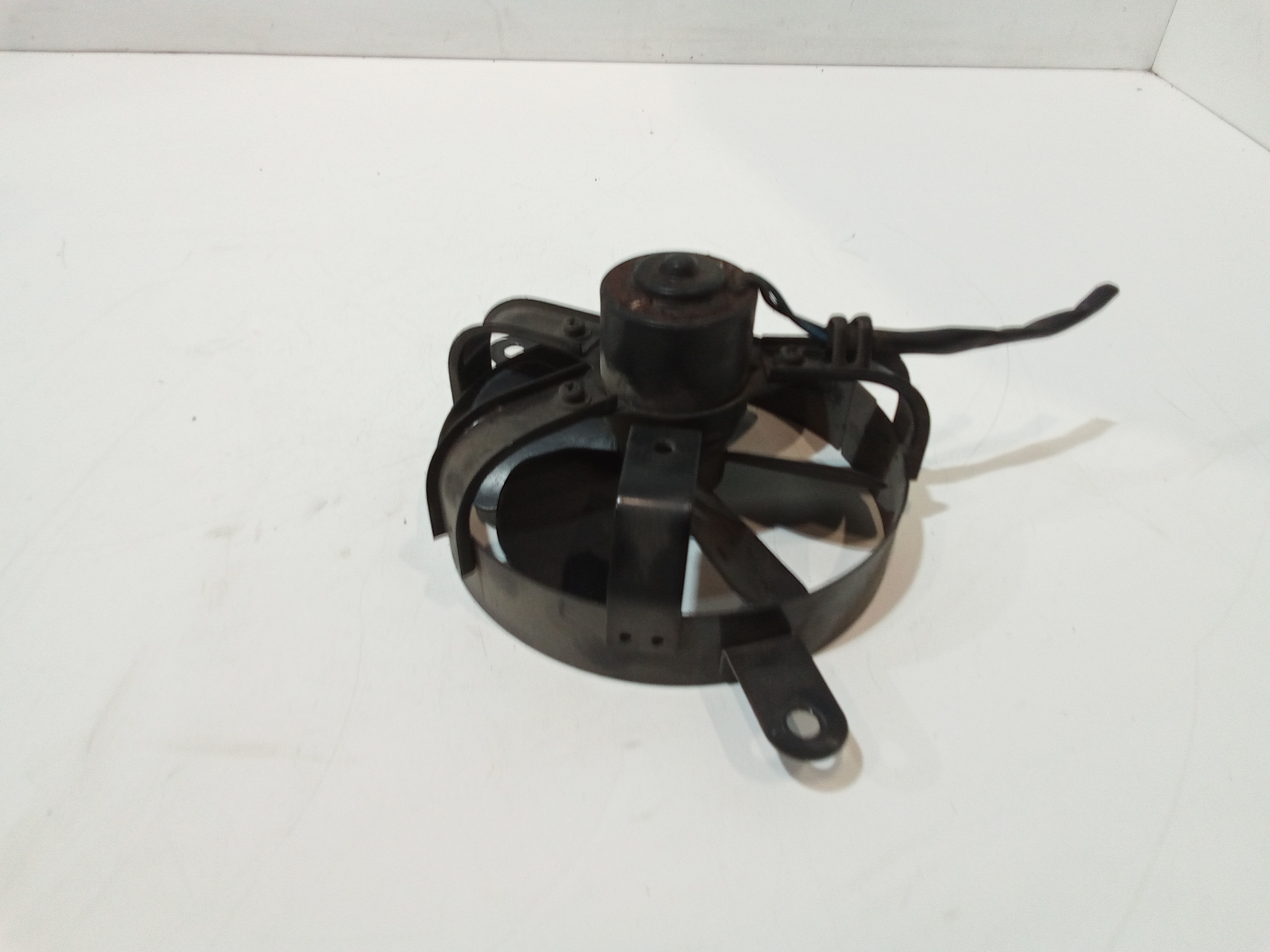 Elettroventola per Suzuki Burgman 250cc (an250) (99-) (1999 - In produzione)