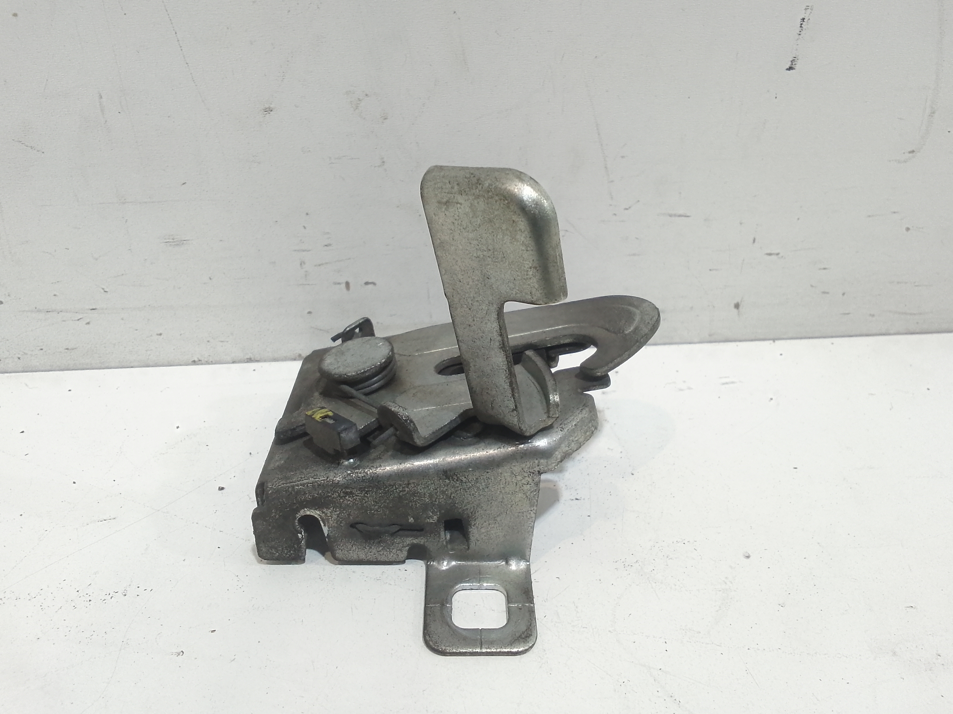 Serratura cofano anteriore per Lancia Ypsilon 4 Serie (2011 - In produzione)