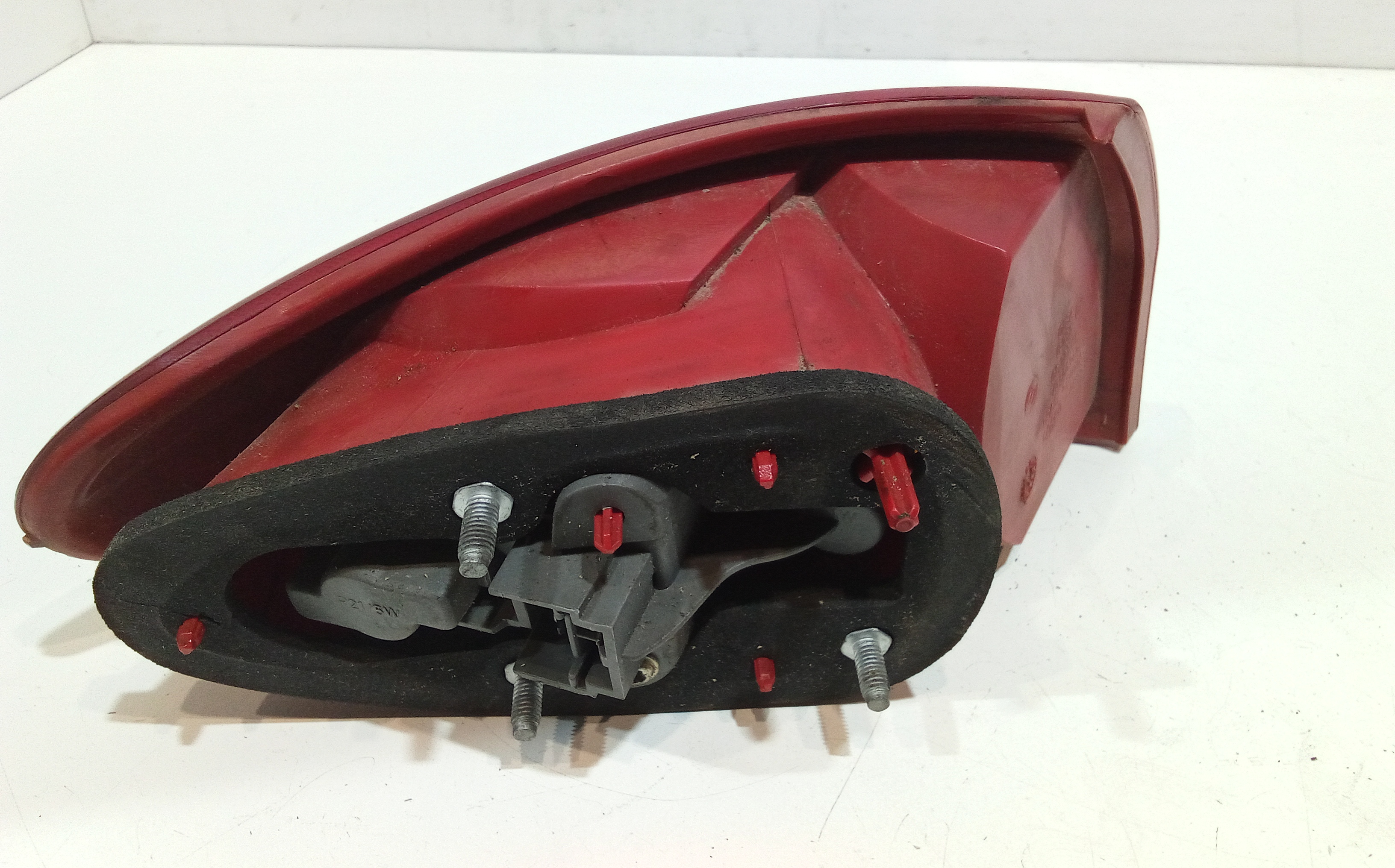 Stop fanale posteriore Destro Passeggero per Alfa Romeo 147 Serie (937) (00>05<) (2000 - 2005)