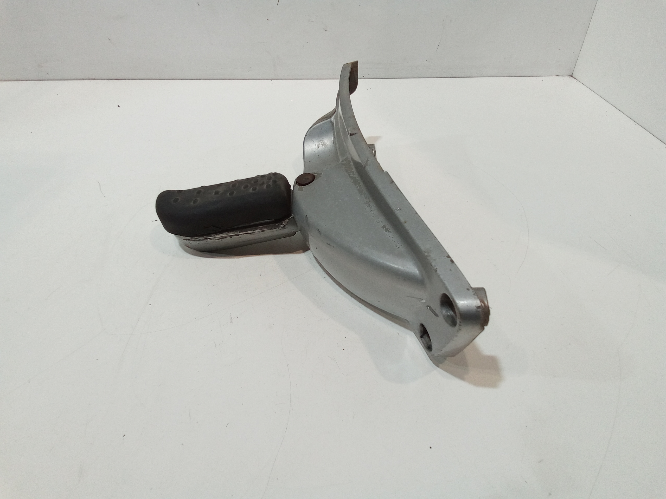 Pedalino Dx per Aprilia Scarabeo 200cc (03>07) (2003 - 2007)