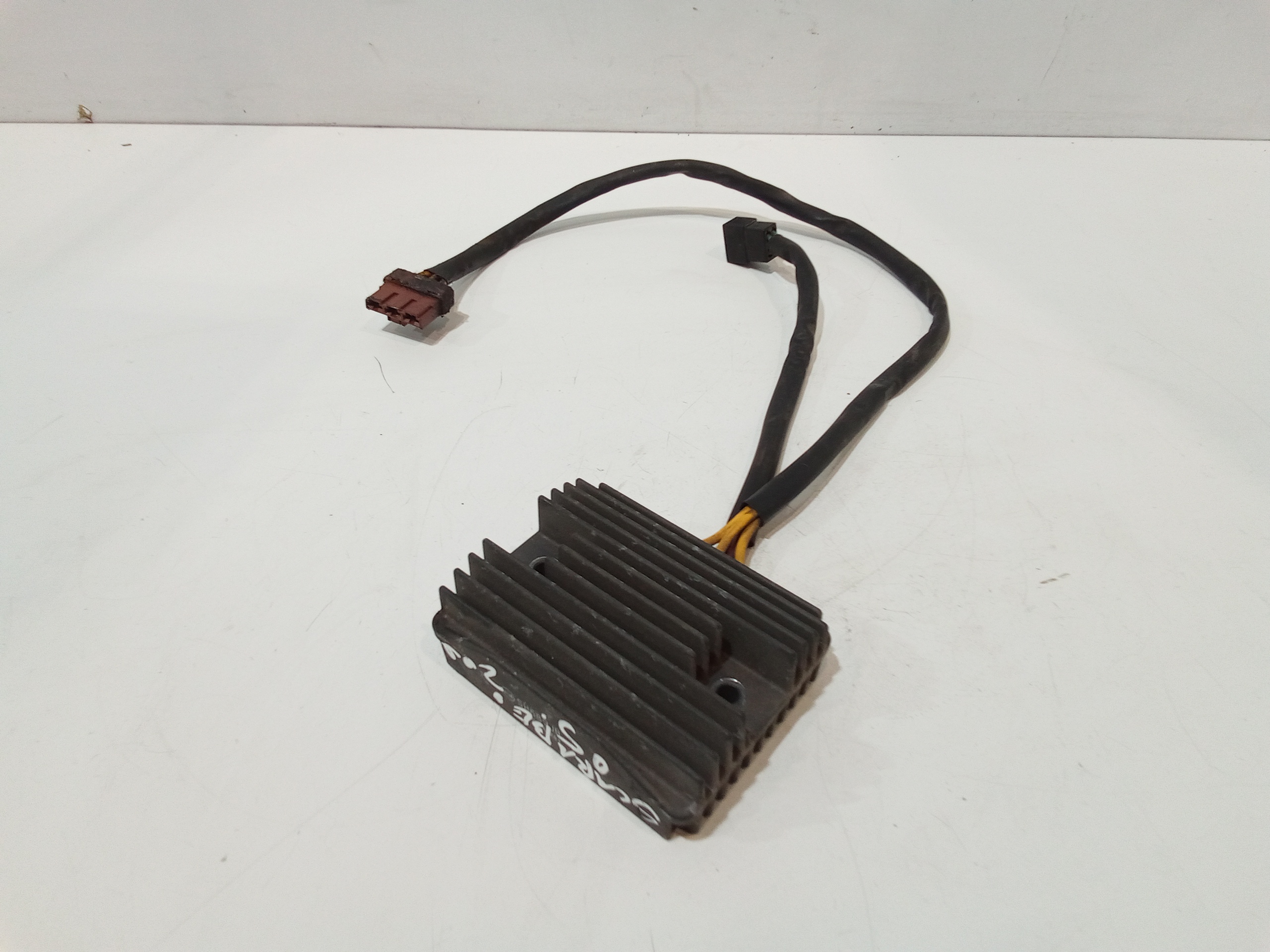 Regolatore di tensione per Aprilia Scarabeo 200cc (03>07) (2003 - 2007)