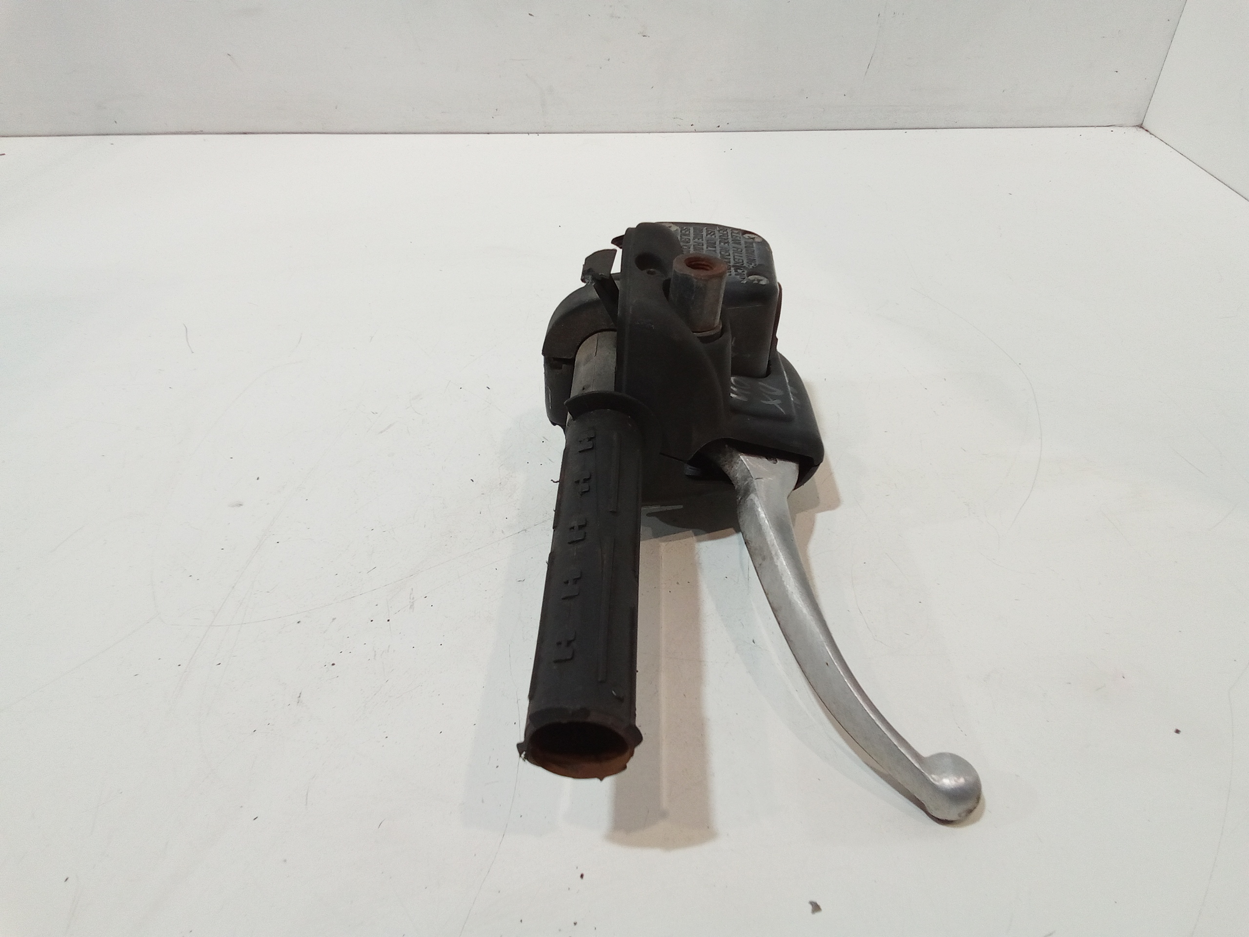 Pinza freno anteriore per Aprilia Scarabeo 200cc (03>07) (2003 - 2007)