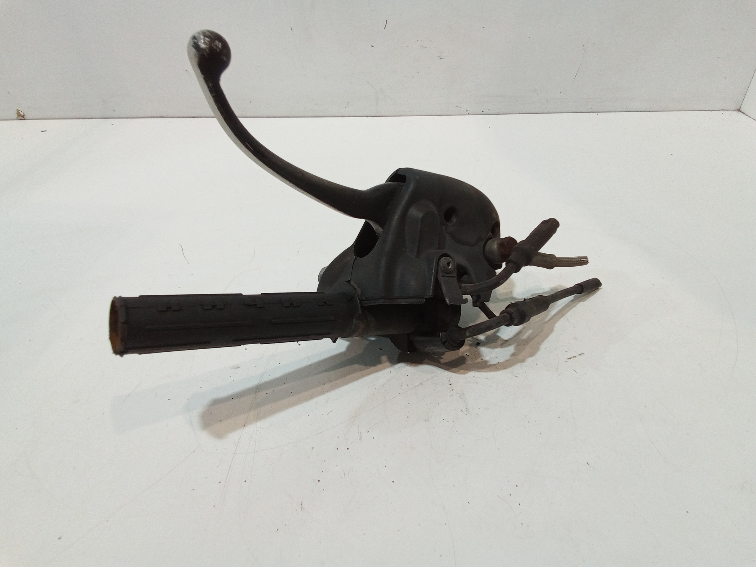 Pinza freno anteriore per Aprilia Scarabeo 200cc (03>07) (2003 - 2007)