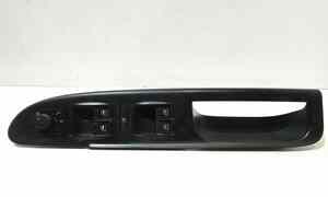 Pulsantiera anteriore sinistra Guida per Volkswagen Passat Variant 4 Serie (2005 - 2010)