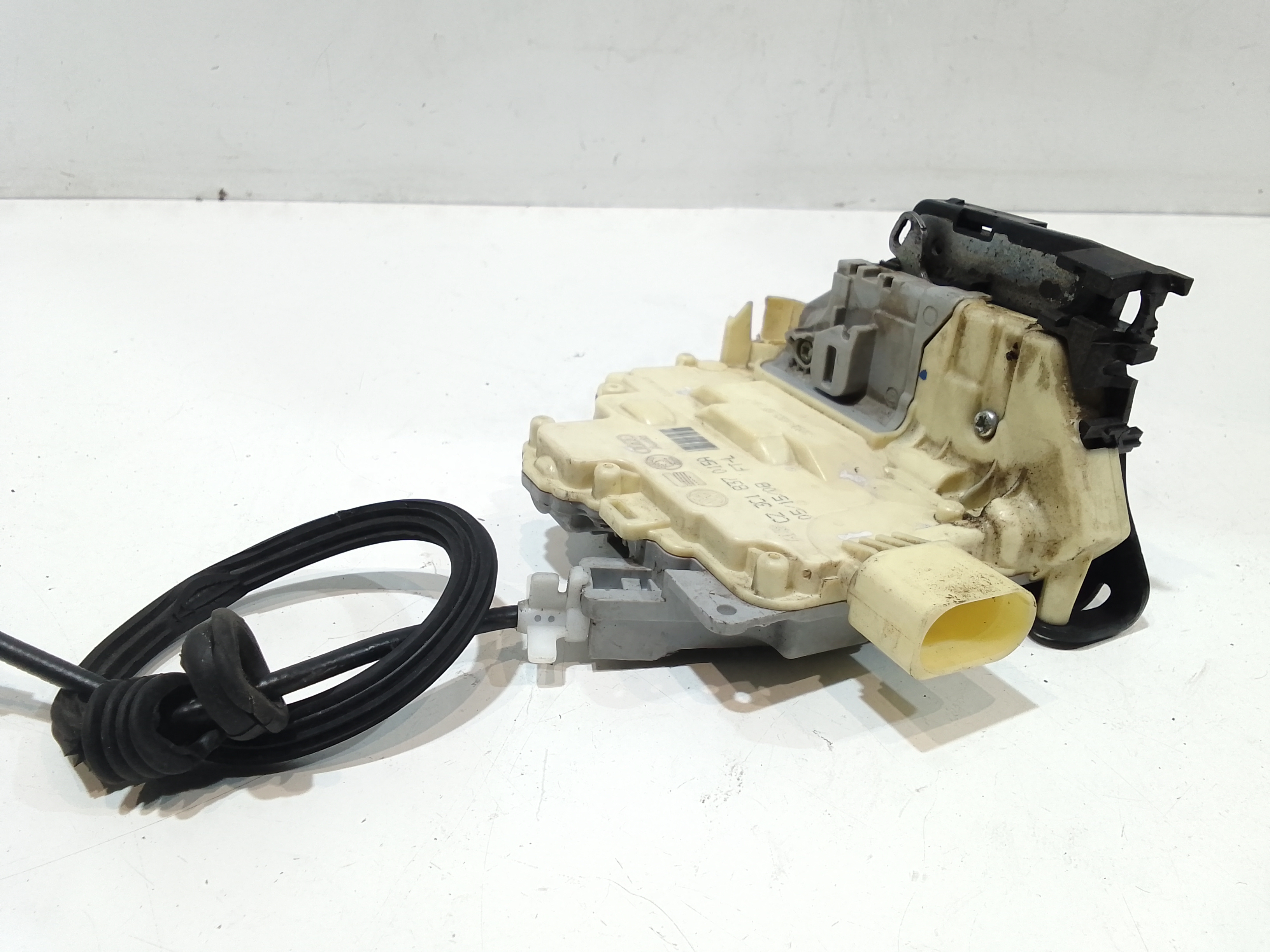 Serratura Anteriore Sinistra per Volkswagen Passat Variant 4 Serie (2005 - 2010)