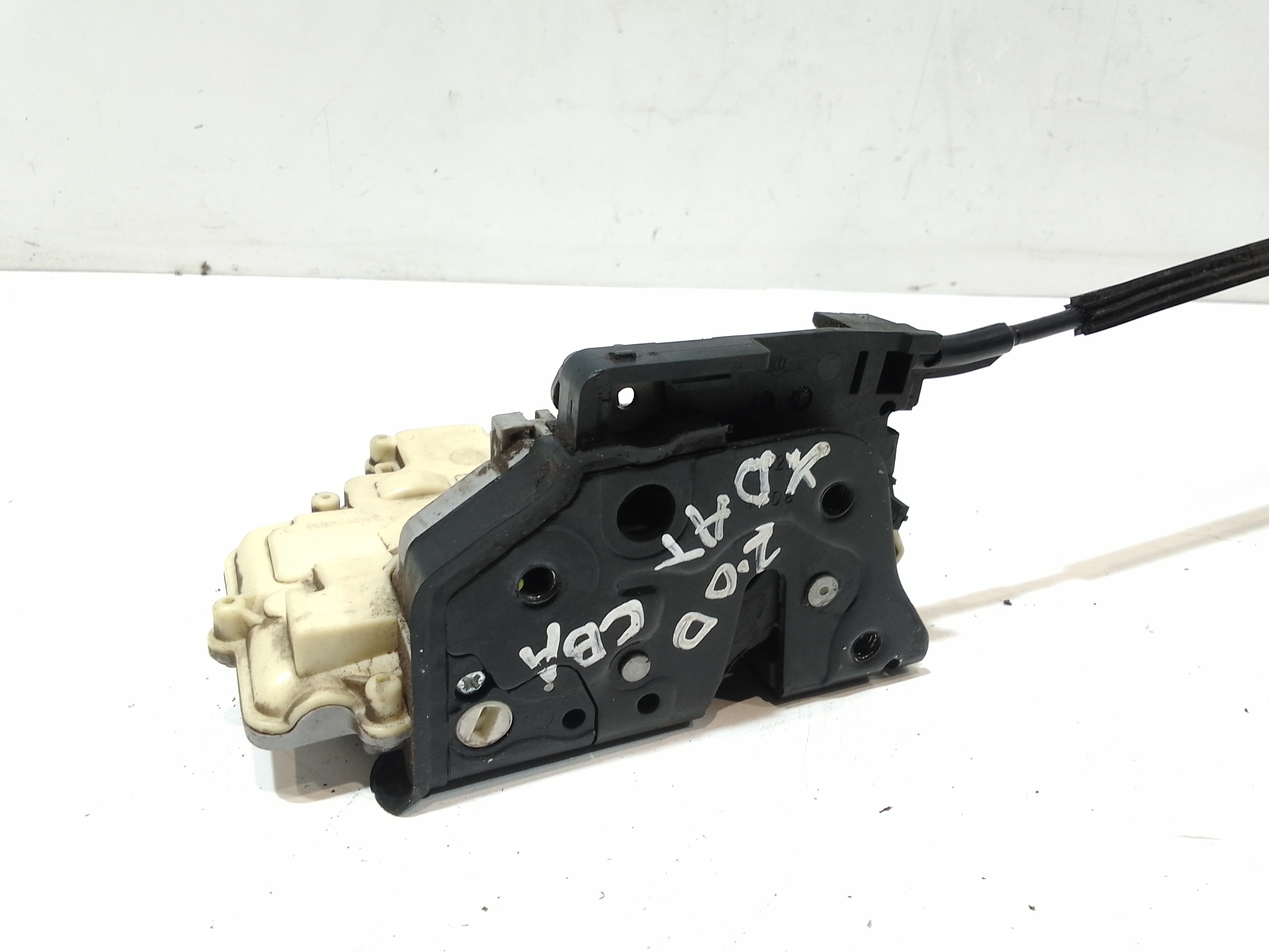 Serratura Anteriore Destra per Volkswagen Passat Variant 4 Serie (2005 - 2010)