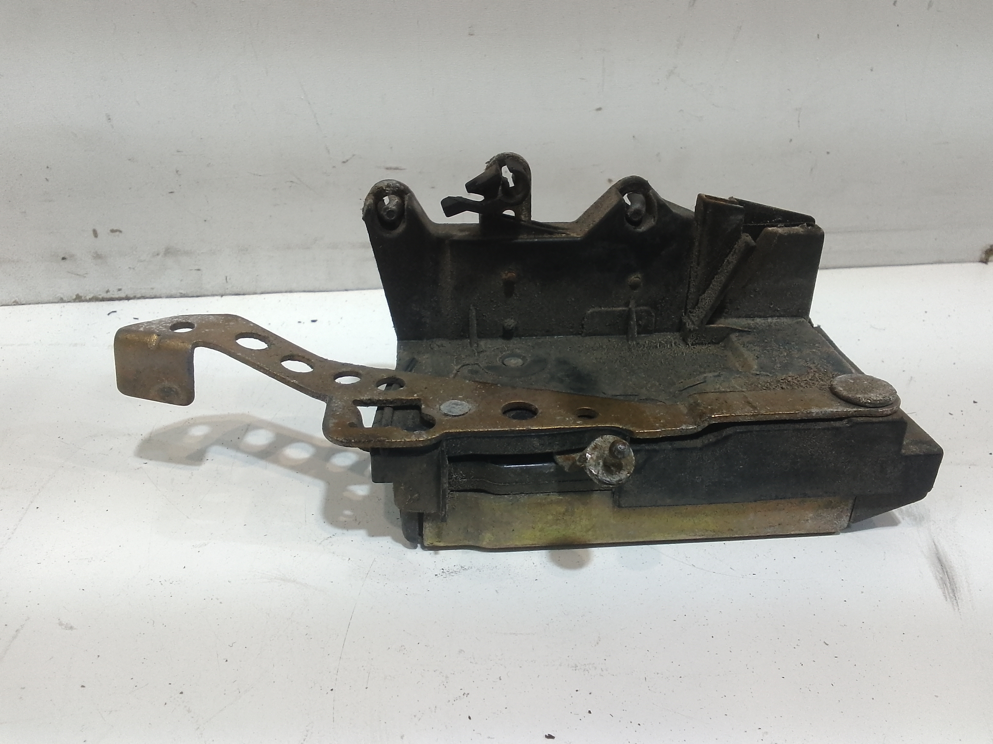 Serratura Anteriore Destra per Fiat Tipo Serie (88>96) (1988 - 1995)