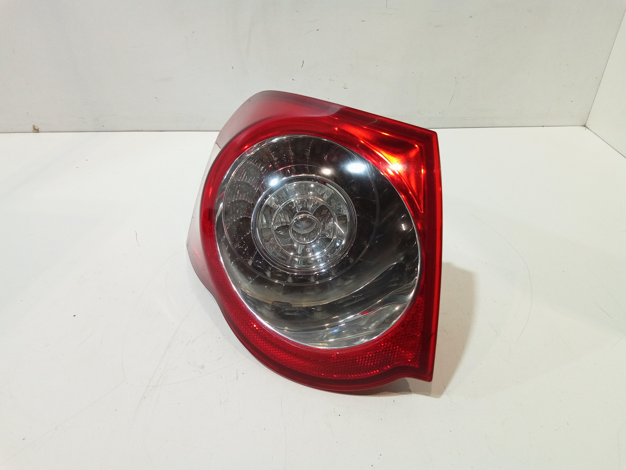 Stop fanale Posteriore sinistro lato Guida per Volkswagen Passat Berlina 4 Serie (2005 - 2010)