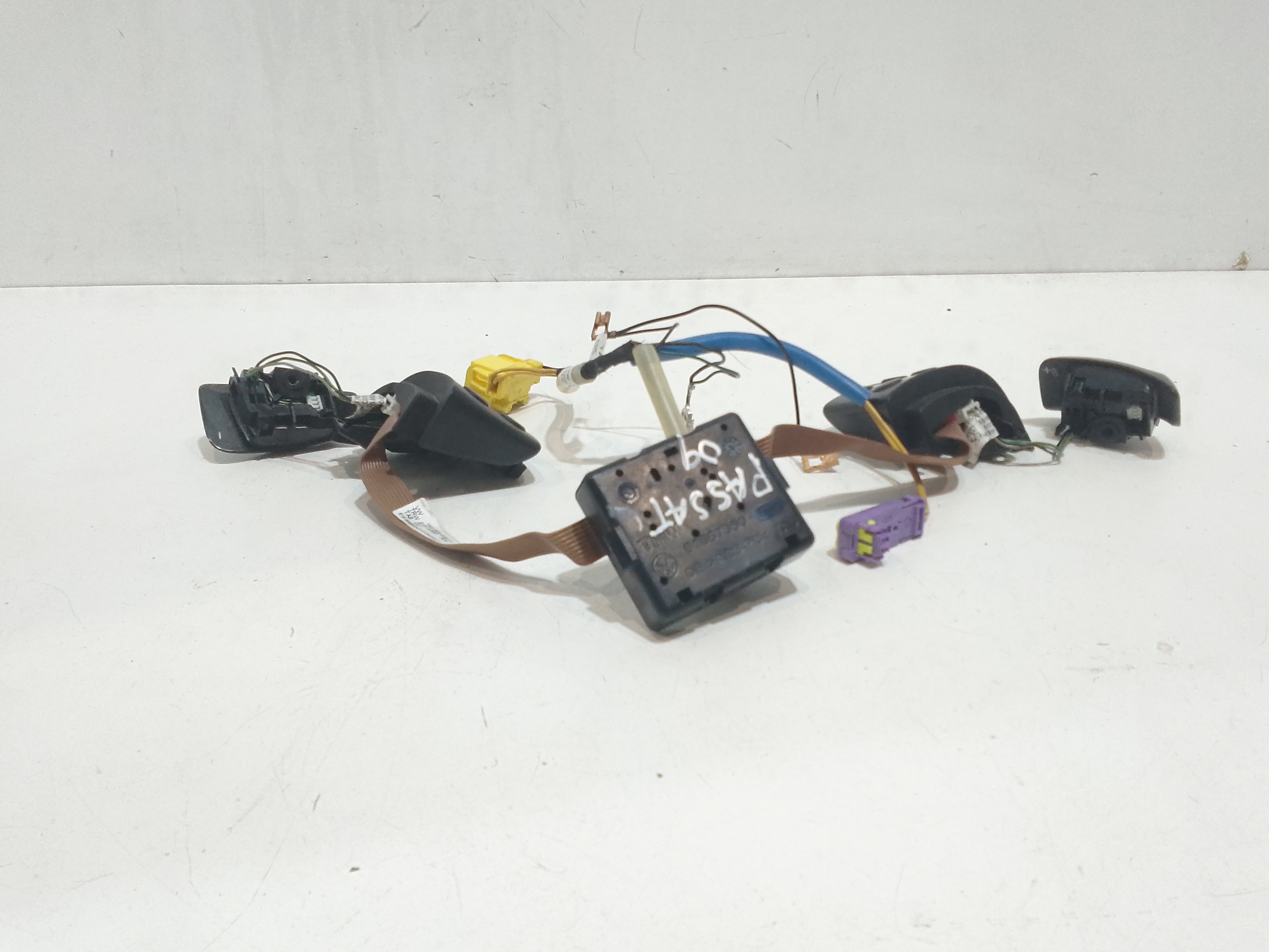 Comandi al volante multifunzione per Volkswagen Passat Variant 4 Serie (2005 - 2010)