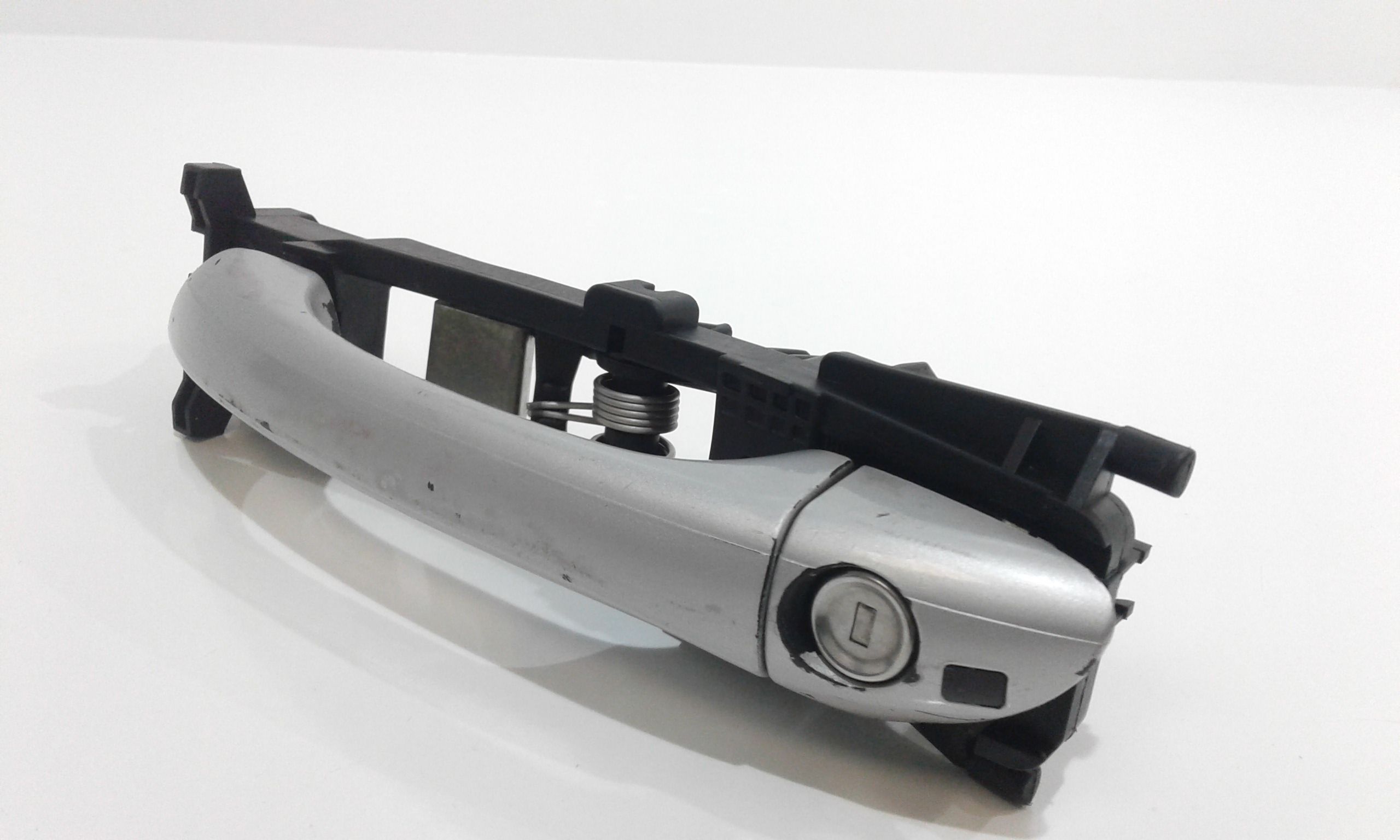 Maniglia esterna Anteriore Sinistra MERCEDES Classe C Berlina W203