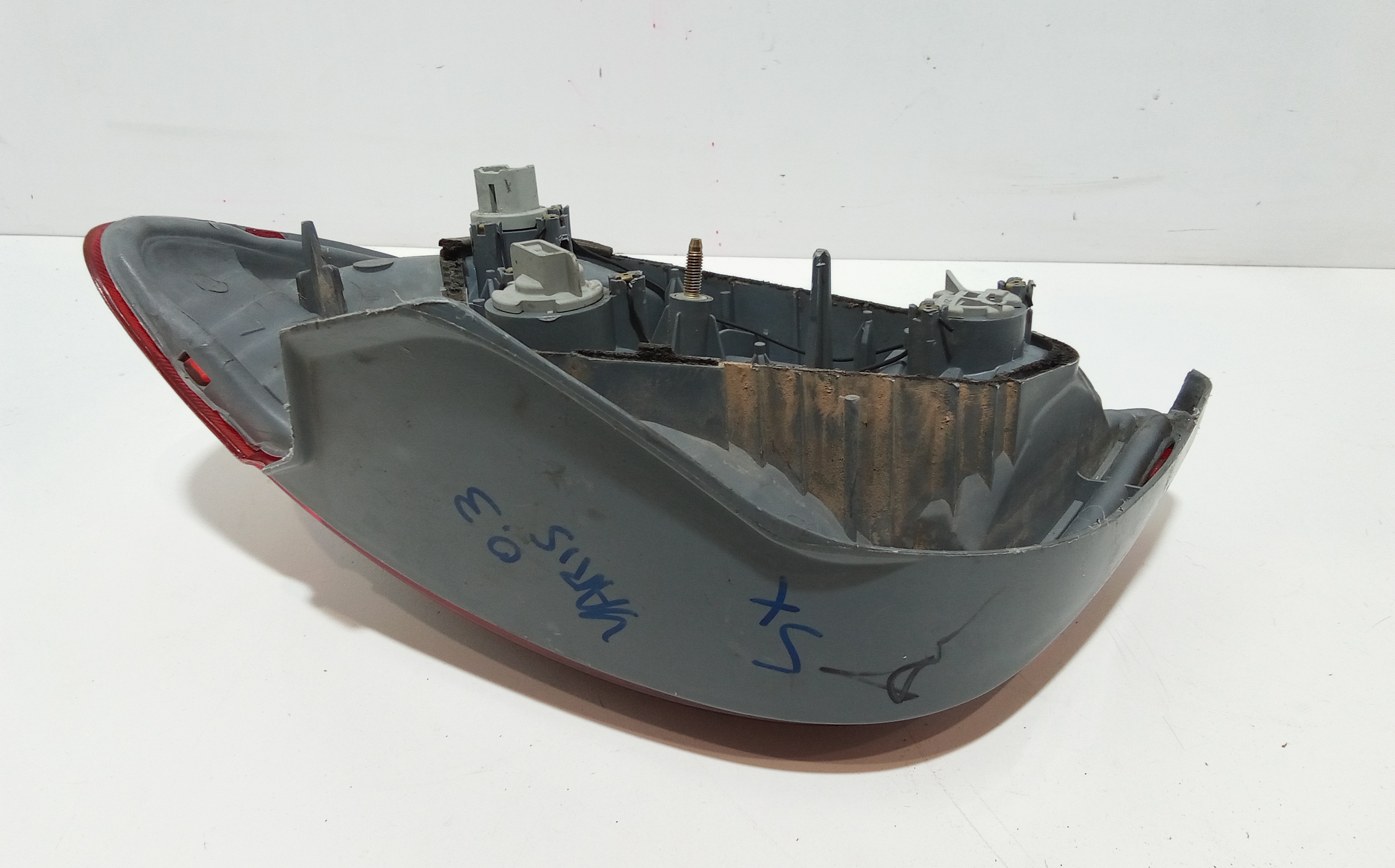 Stop fanale Posteriore sinistro lato Guida per Toyota Yaris Serie (99>03) (1999 - 2003)