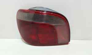 Stop fanale Posteriore sinistro lato Guida per Toyota Yaris Serie (99>03) (1999 - 2003)