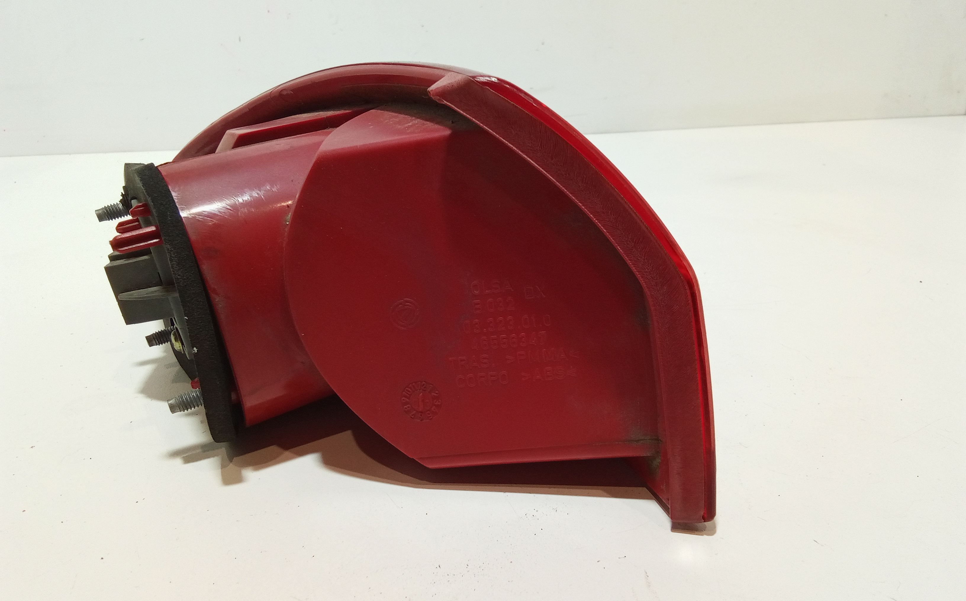 Stop fanale posteriore Destro Passeggero per Alfa Romeo 147 Serie (937) (00>05<) (2000 - 2005)