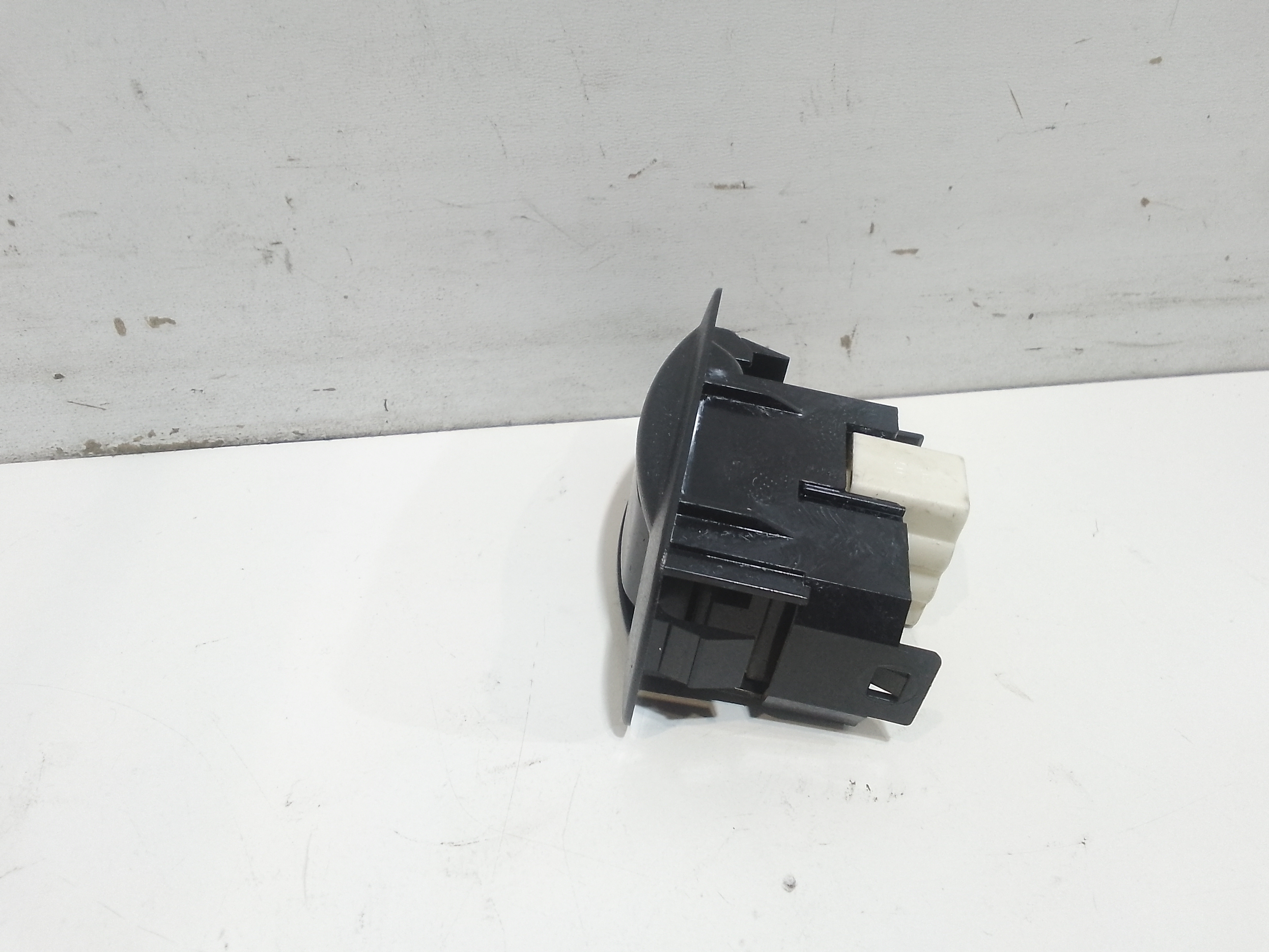 Pulsantiera Posteriore Destra per Toyota Rav4 3 Serie (2003 - 2005)