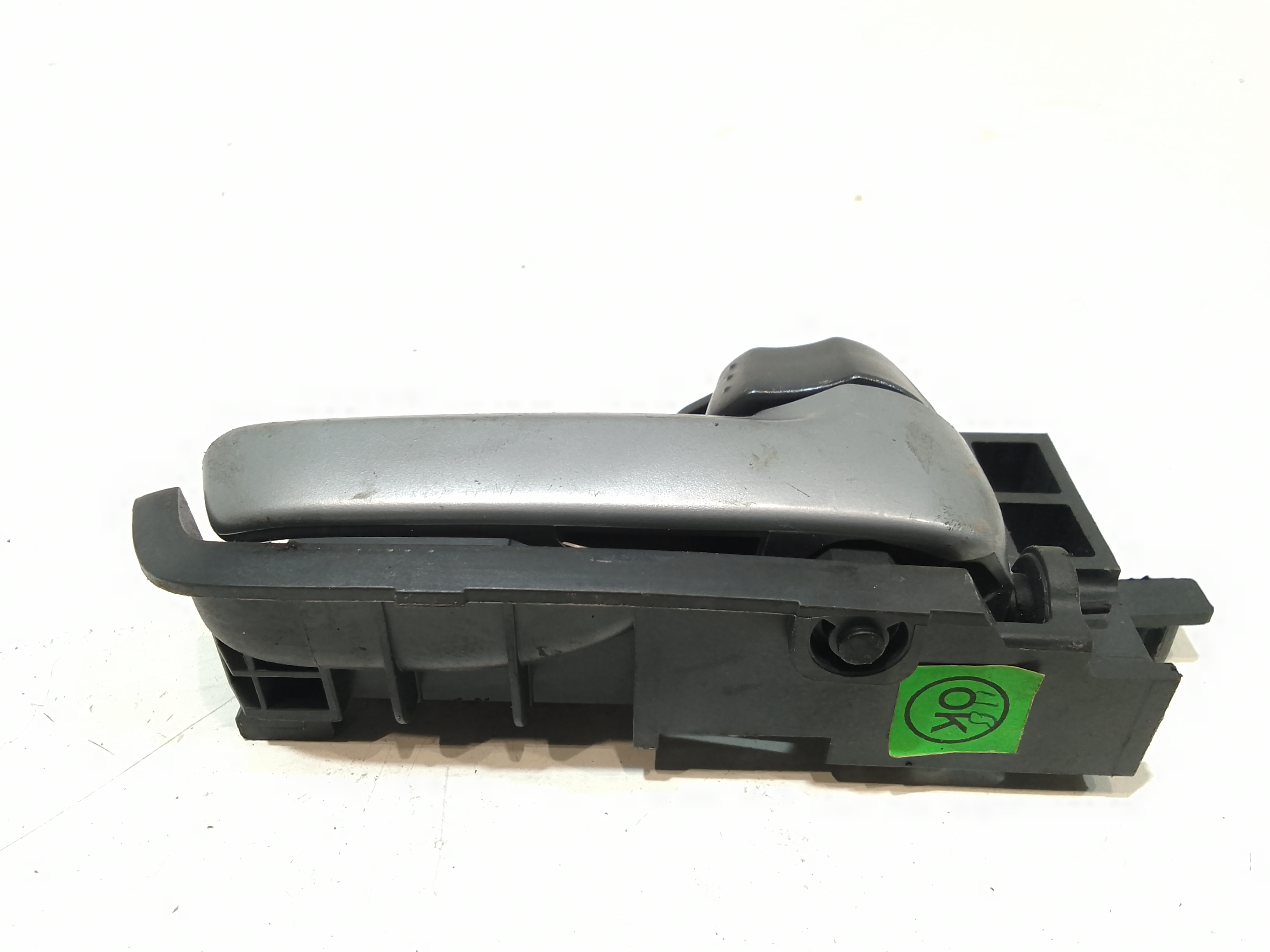 Maniglia interna Posteriore Destra per Suzuki Alto 3 Serie (2008 - In produzione)