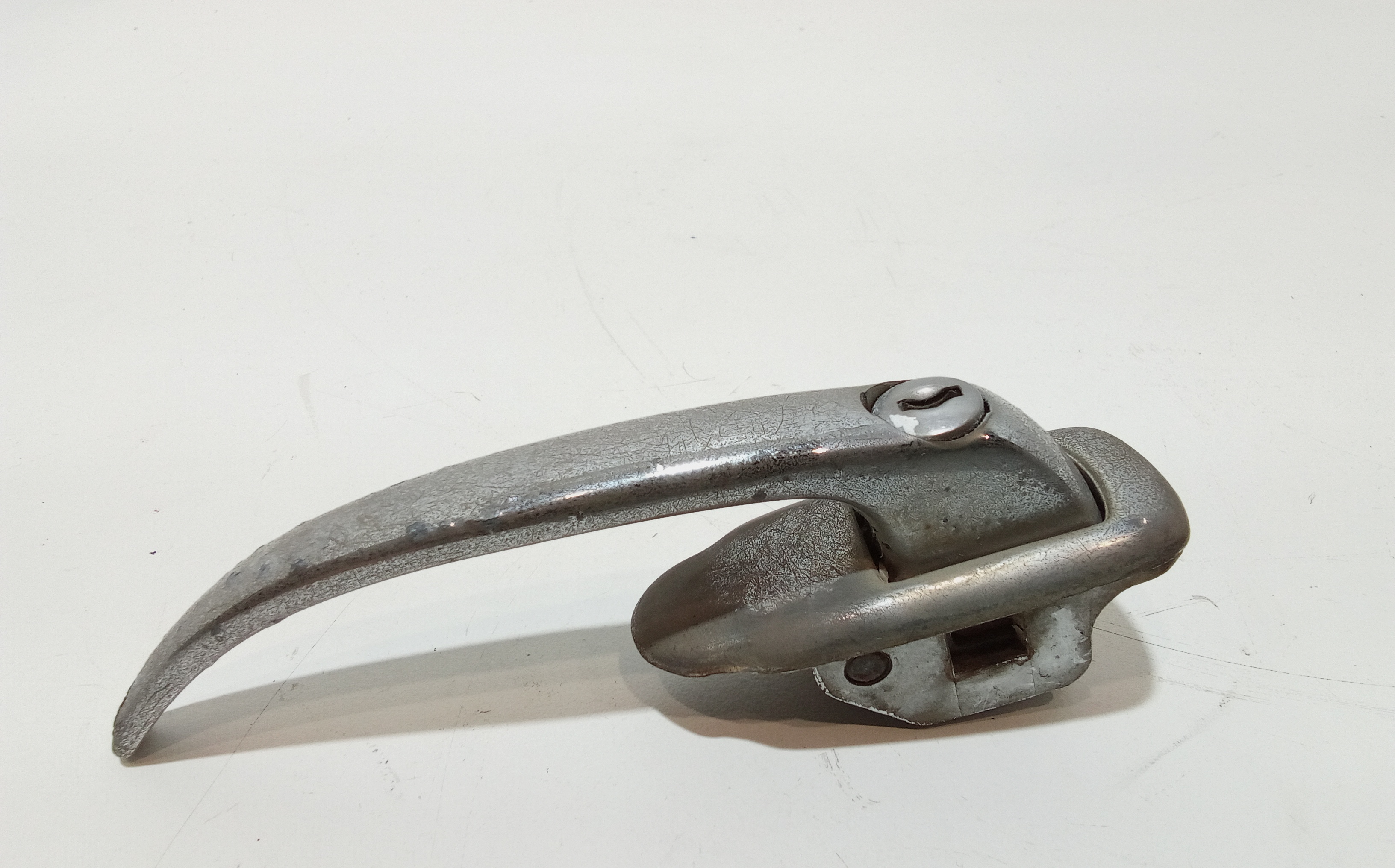 Maniglia apertura cofano posteriore per Fiat 500 Belvedere (1953 - 1965)