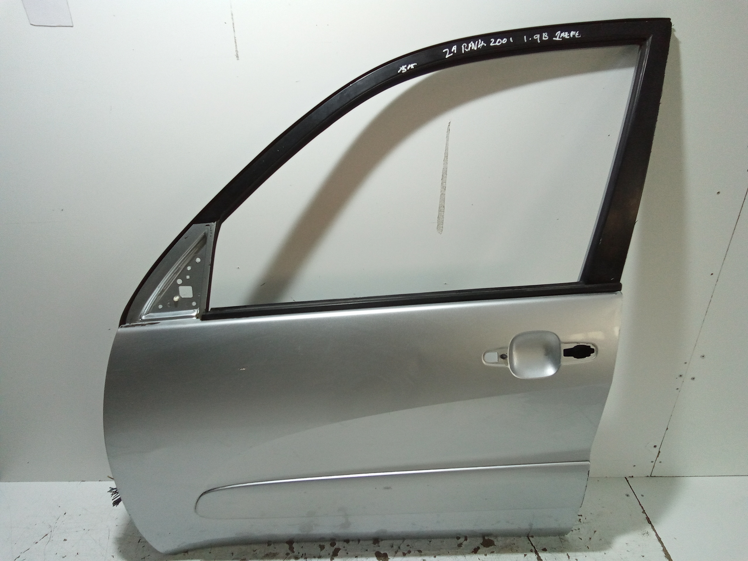Portiera Anteriore Sinistra per Toyota Rav4 2 Serie (2000 - 2003)
