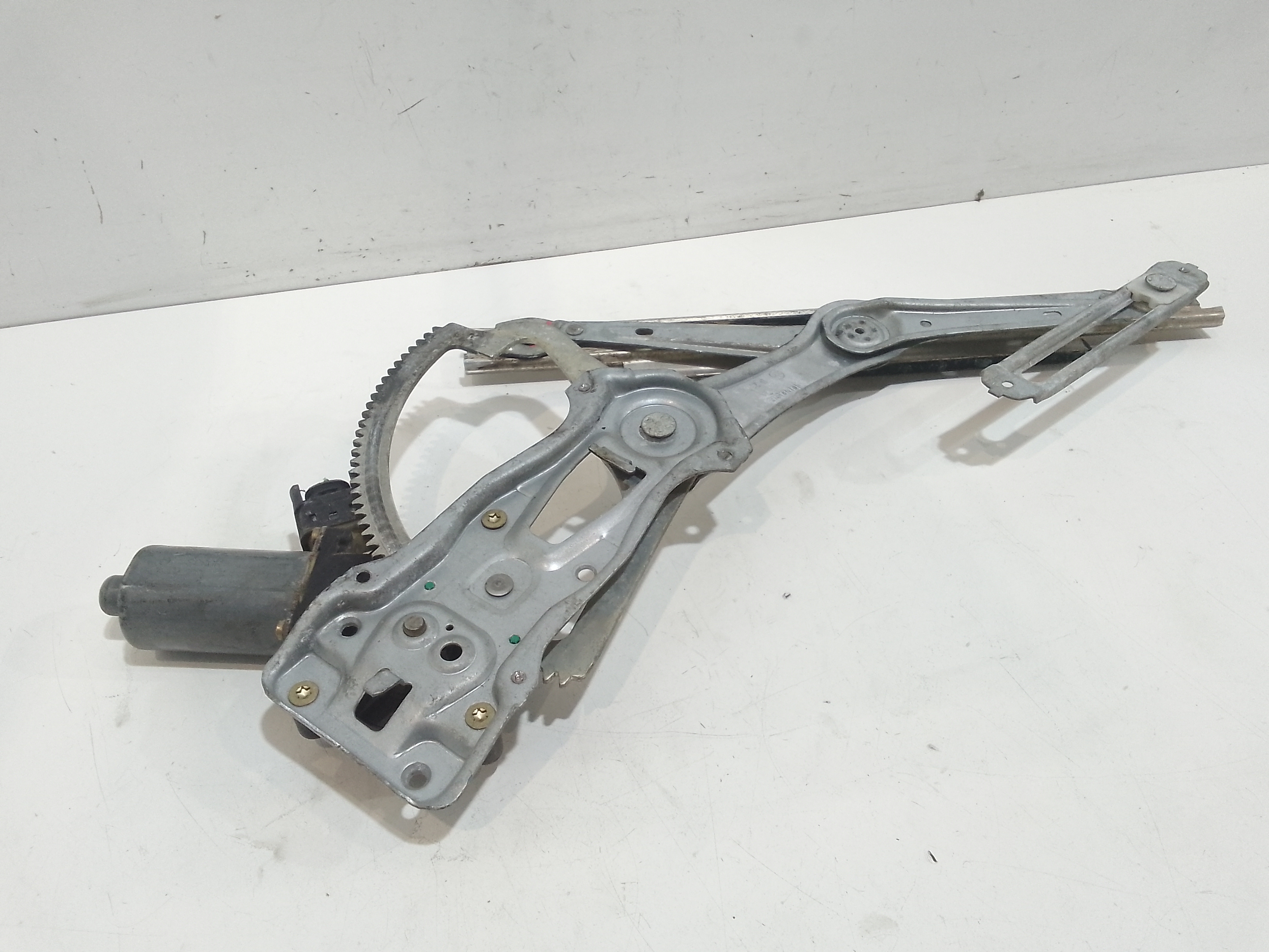 Cremagliera anteriore sinistra Guida per Mercedes Classe C Berlina W202 2 Serie (1997 - 2000)