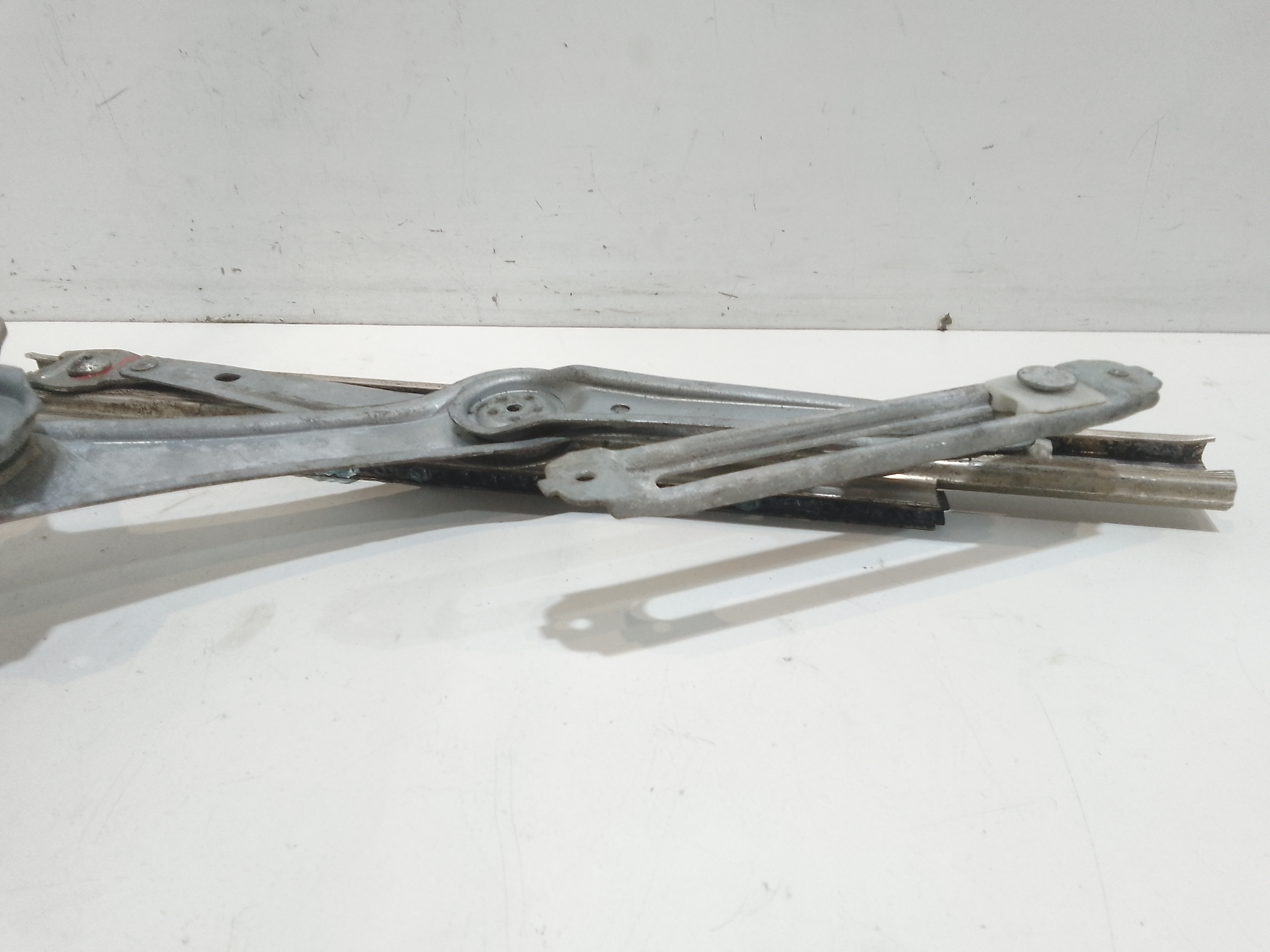 Cremagliera anteriore sinistra Guida per Mercedes Classe C Berlina W202 2 Serie (1997 - 2000)