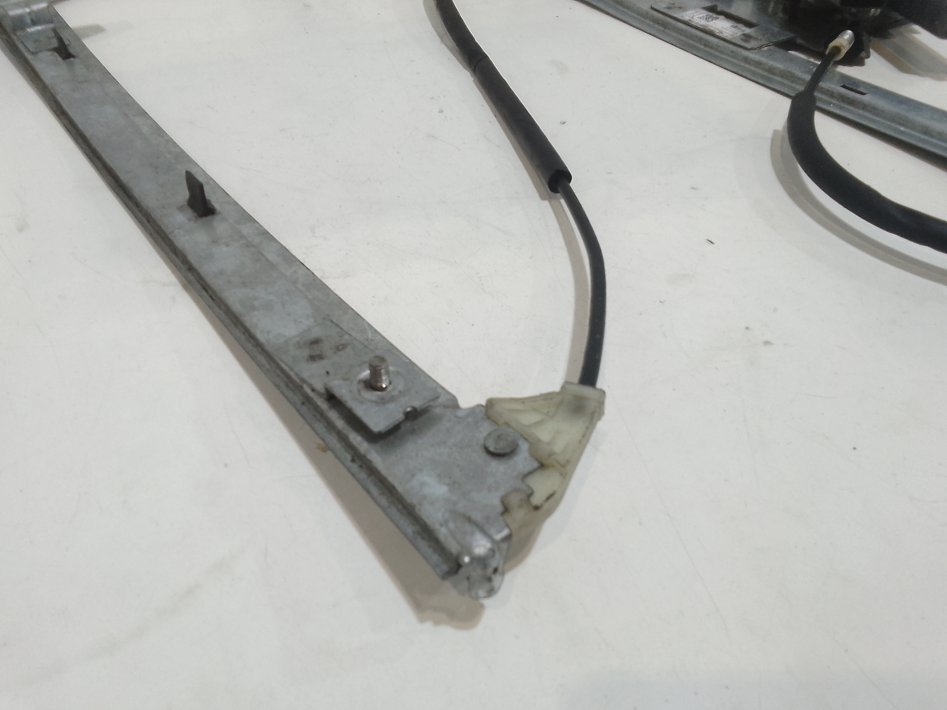 Cremagliera anteriore sinistra Guida per Citroen Xsara Picasso 2 Serie (2003 - 2006)