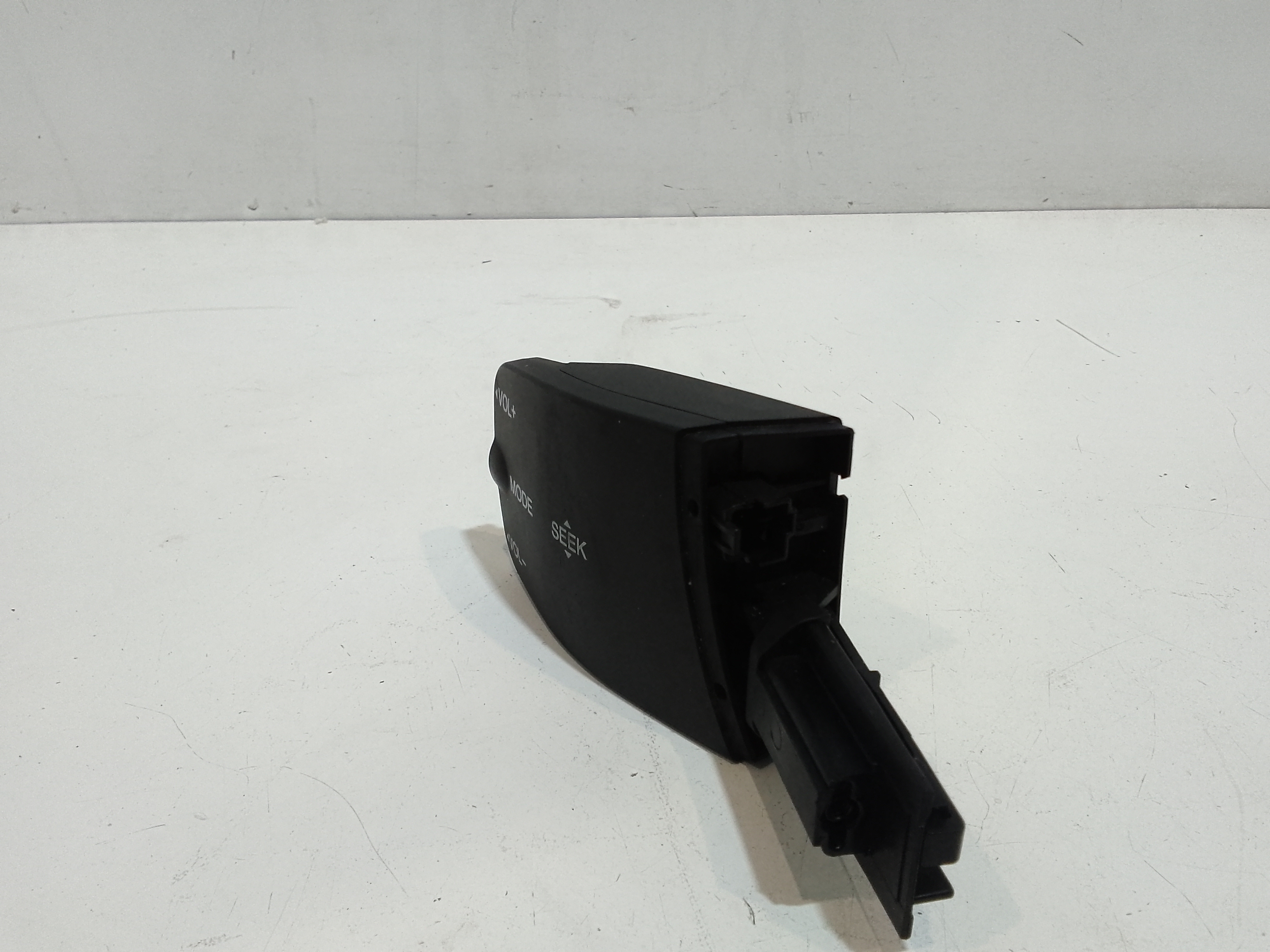 Leva comandi autoradio per Ford Focus C-max Serie (03>07) (2003 - 2007)