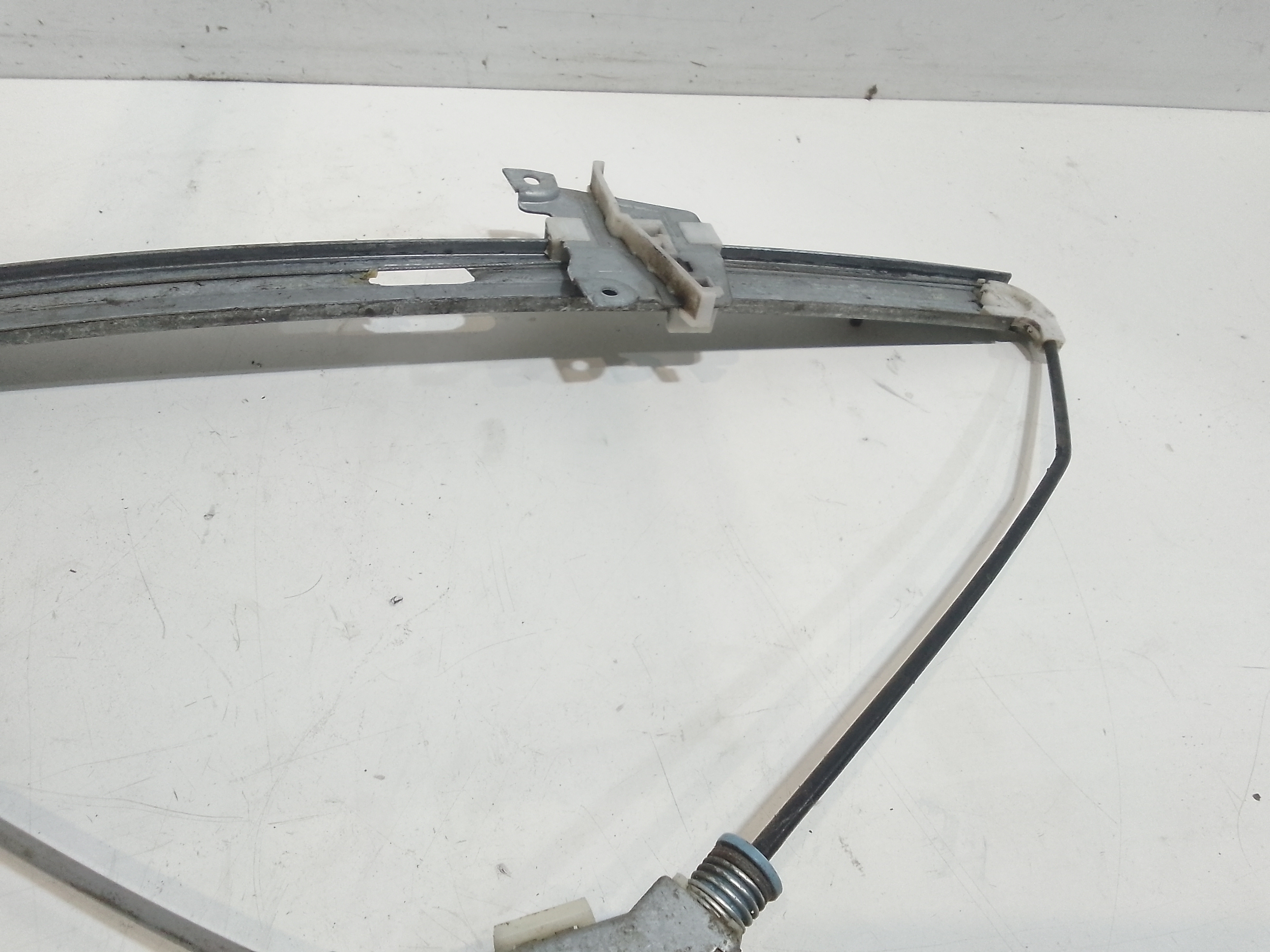 Cremagliera anteriore sinistra Guida per Mazda Tribute (2000 - 2011)