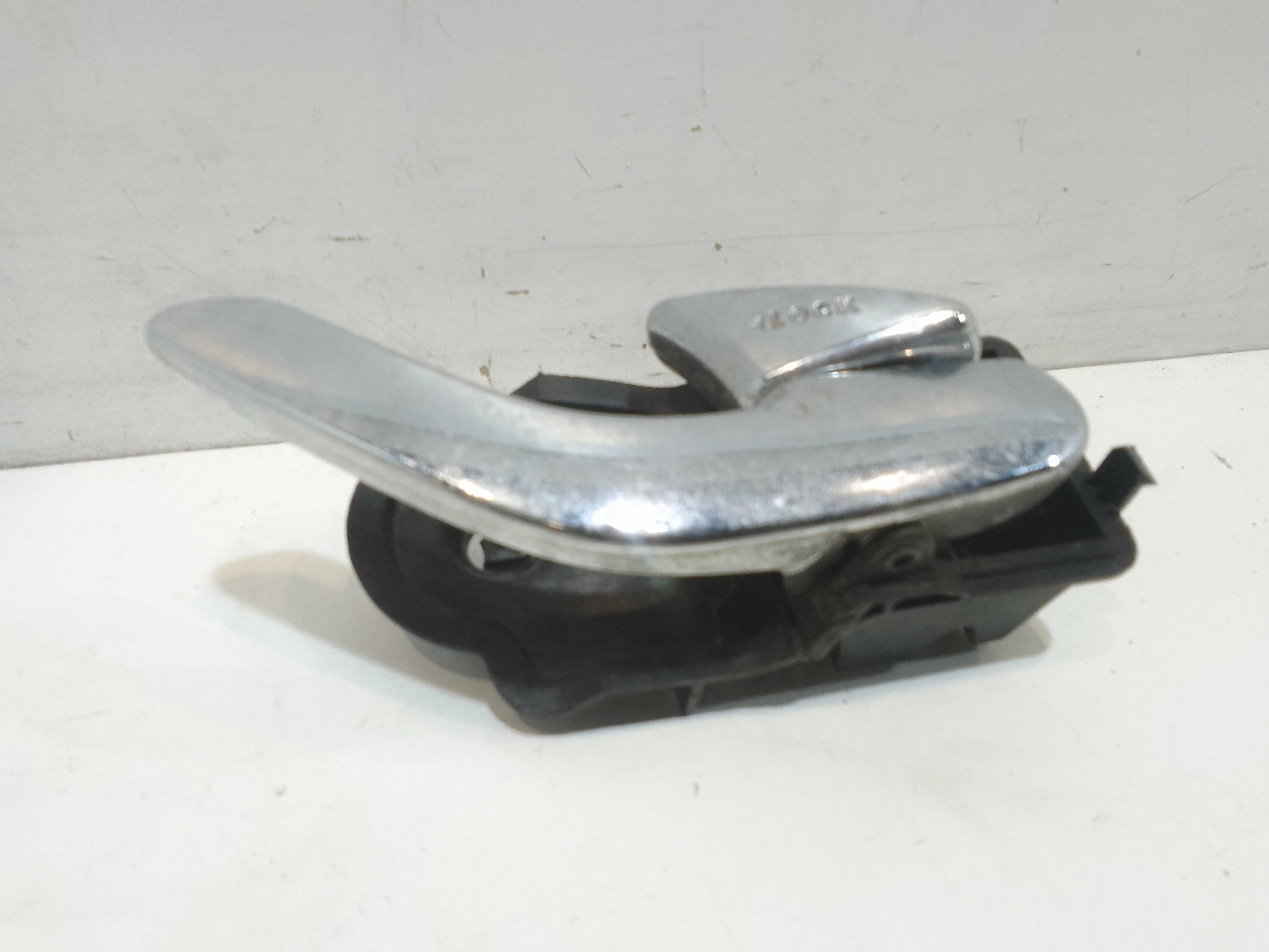 Maniglia interna Anteriore Destra per Mazda Tribute (2000 - 2011)