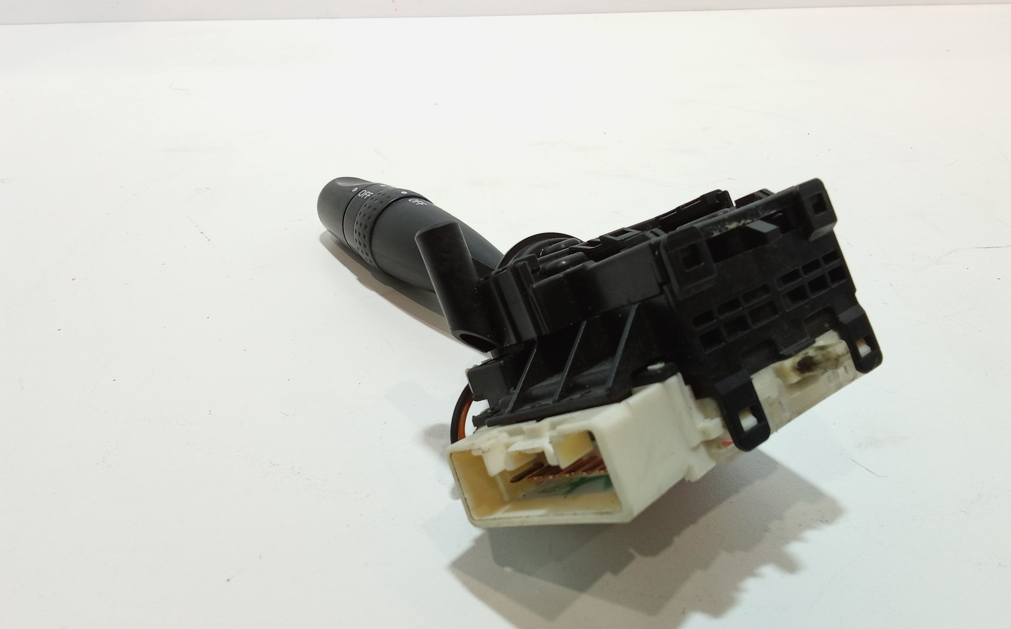 Devioluci sinistro per Suzuki Alto 3 Serie (2008 - In produzione)